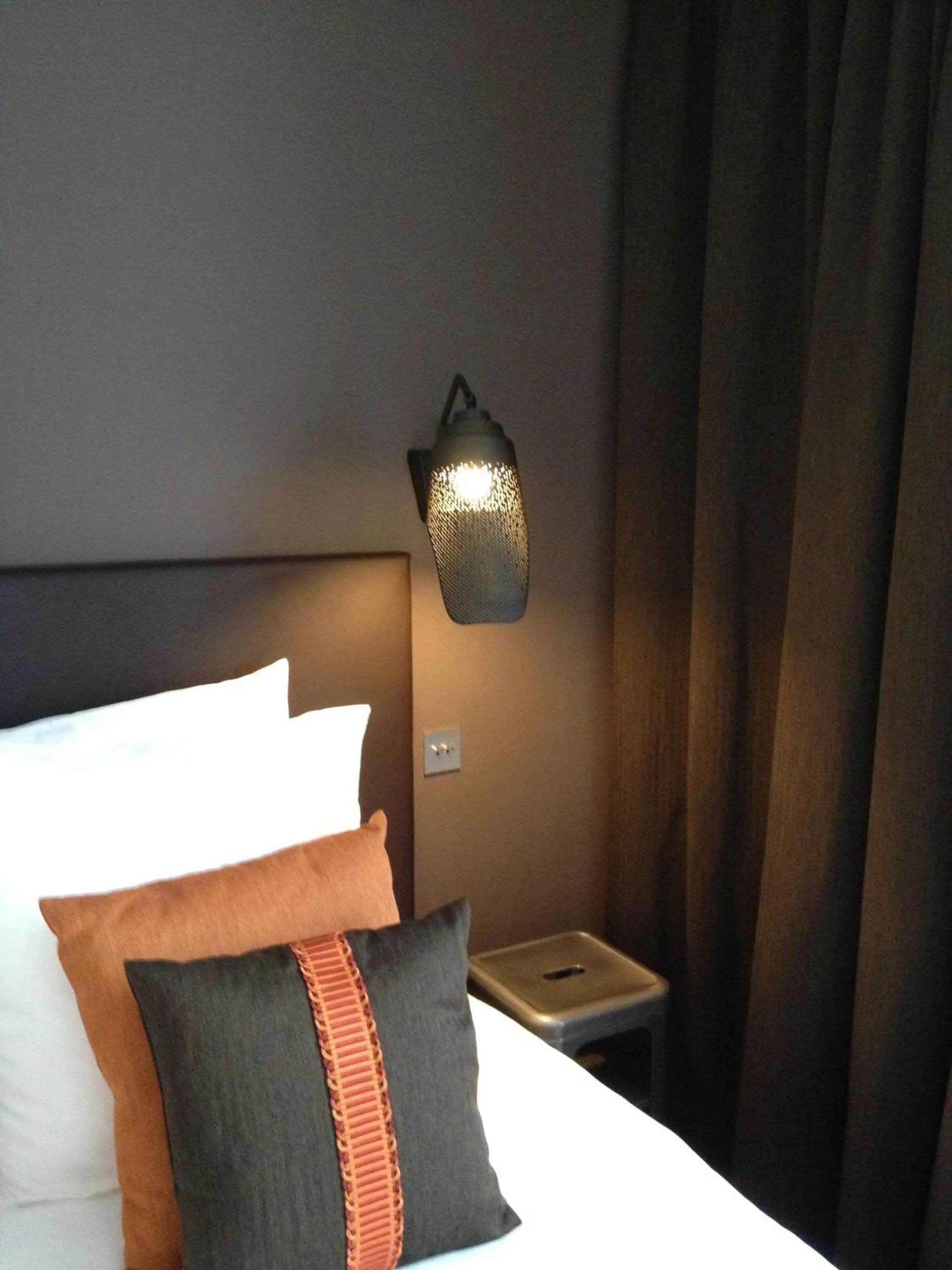 Decorative detail, Bed in La Maison de Léa