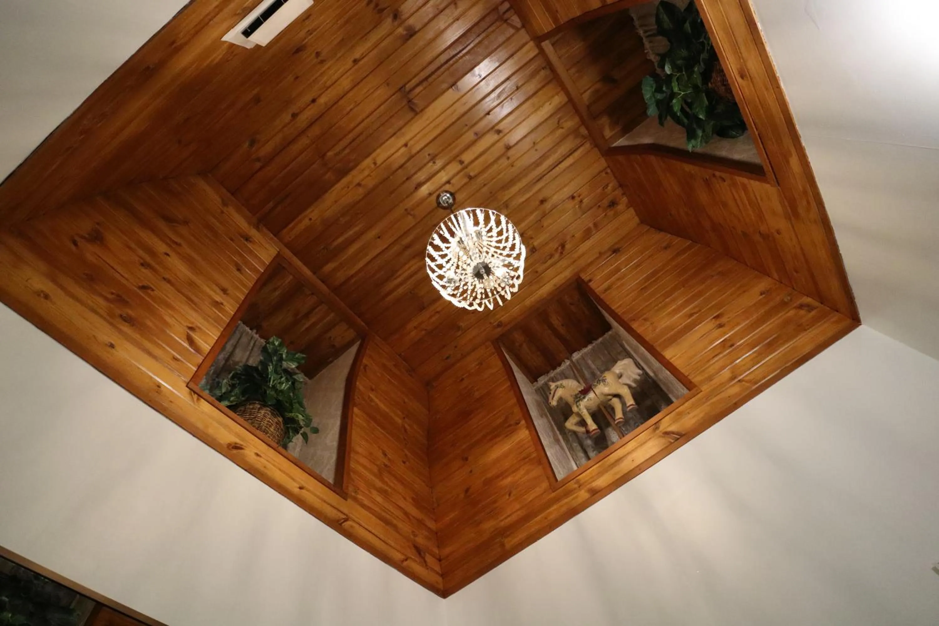 Cloran Mansion Bed & Breakfast