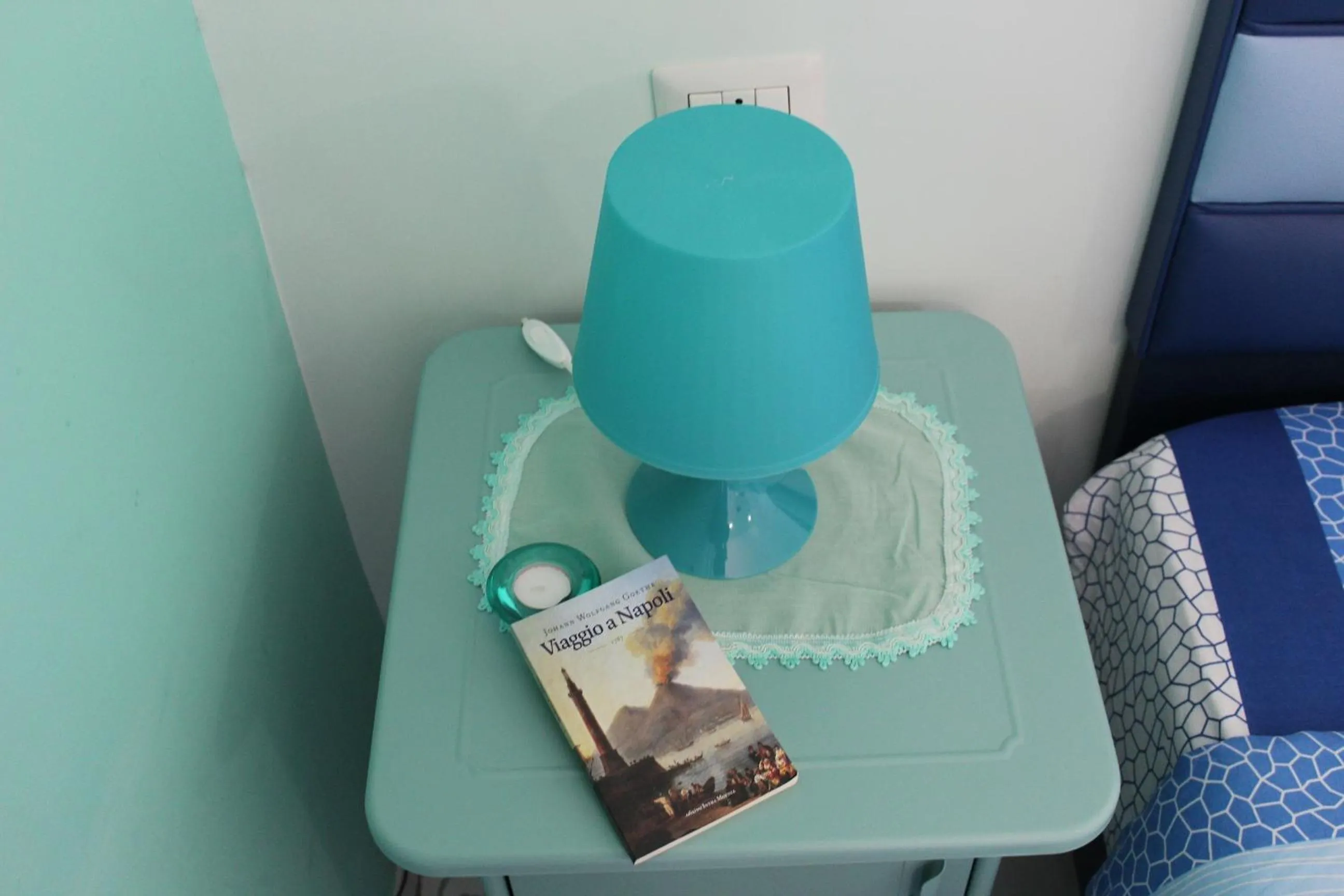 Decorative detail in Viaggio a Napoli B&B