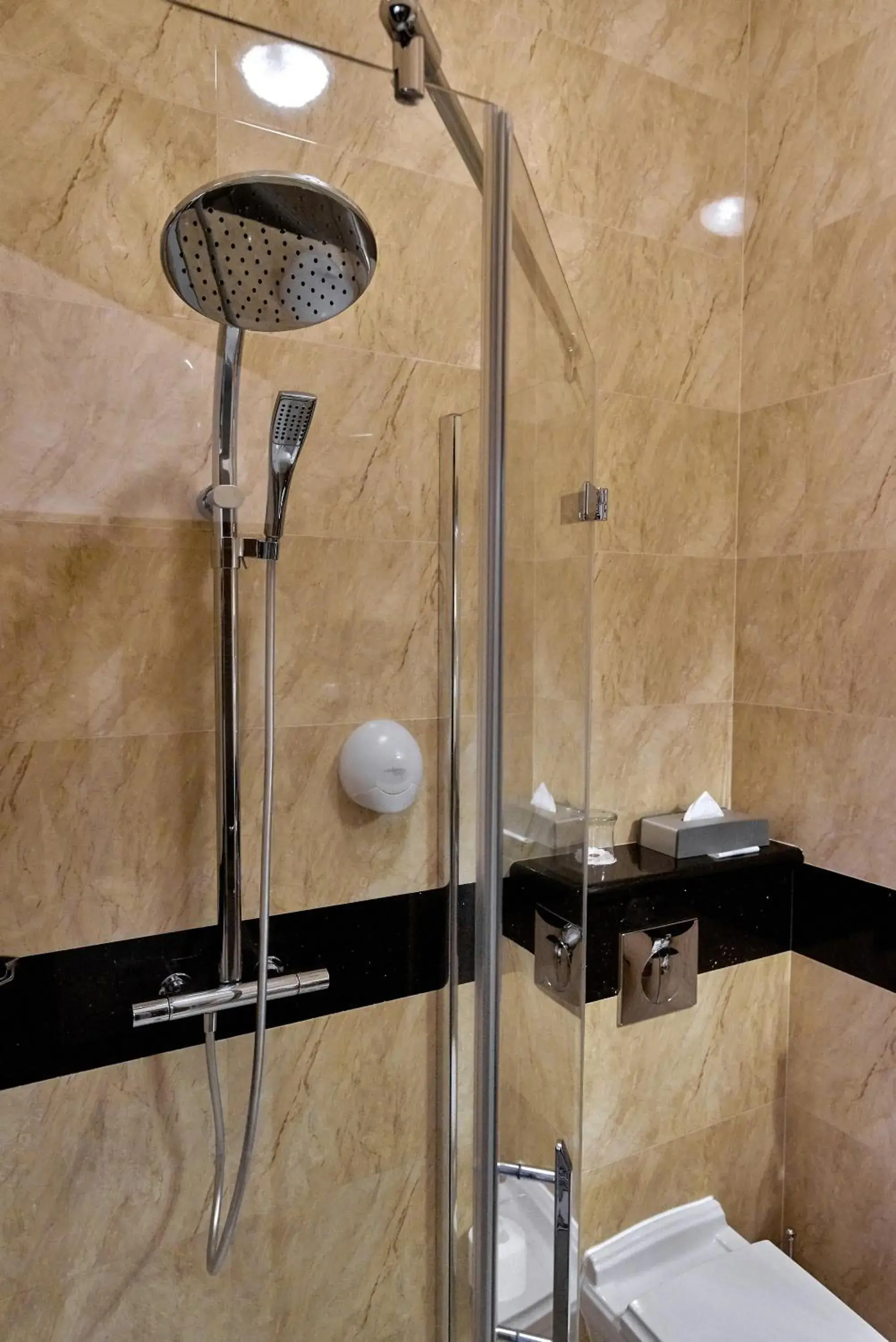 Standard Single Room in Hotel Koronny Standard Single Room in Hotel Koronny