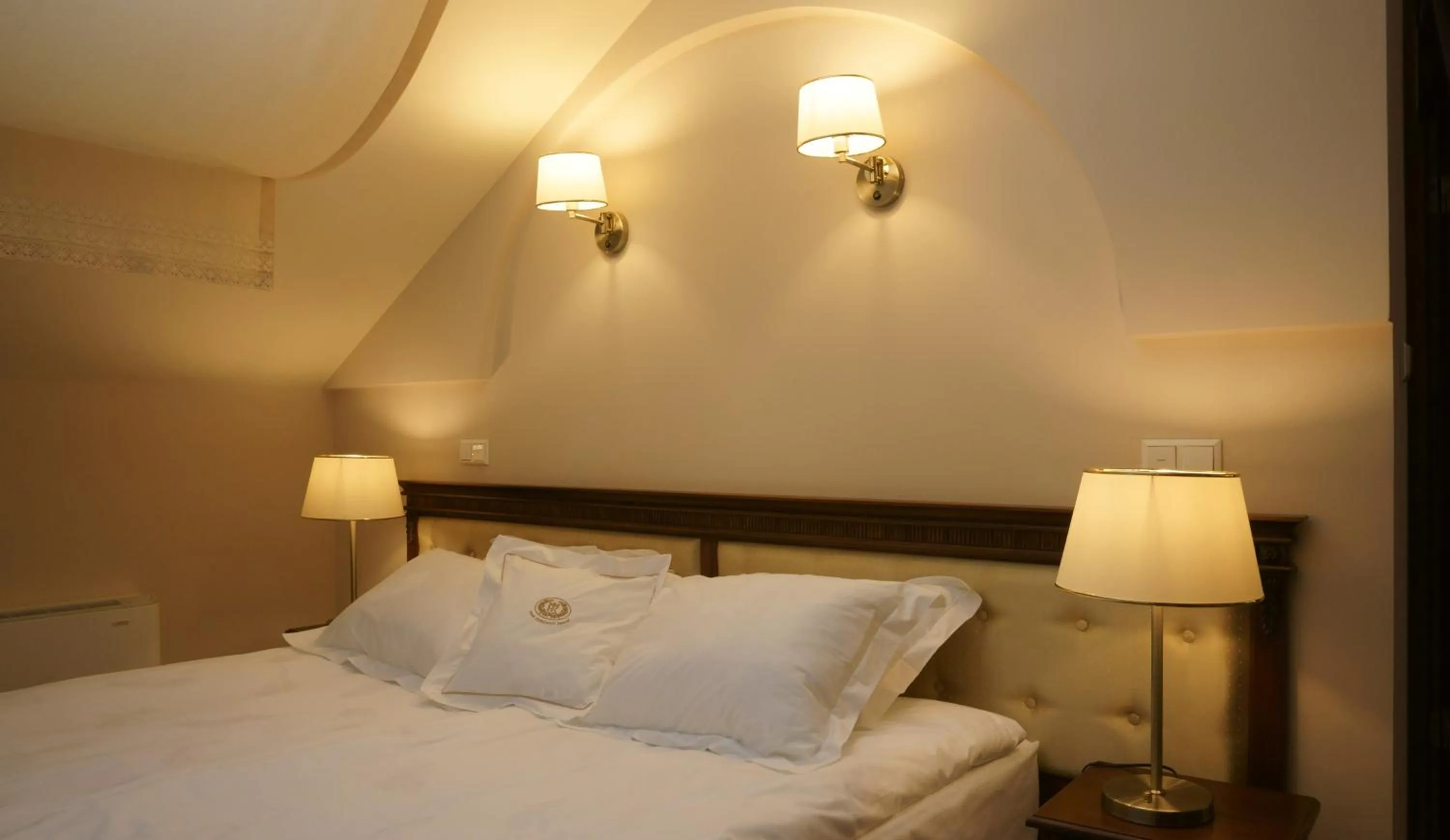 Bed in Hotel Koronny