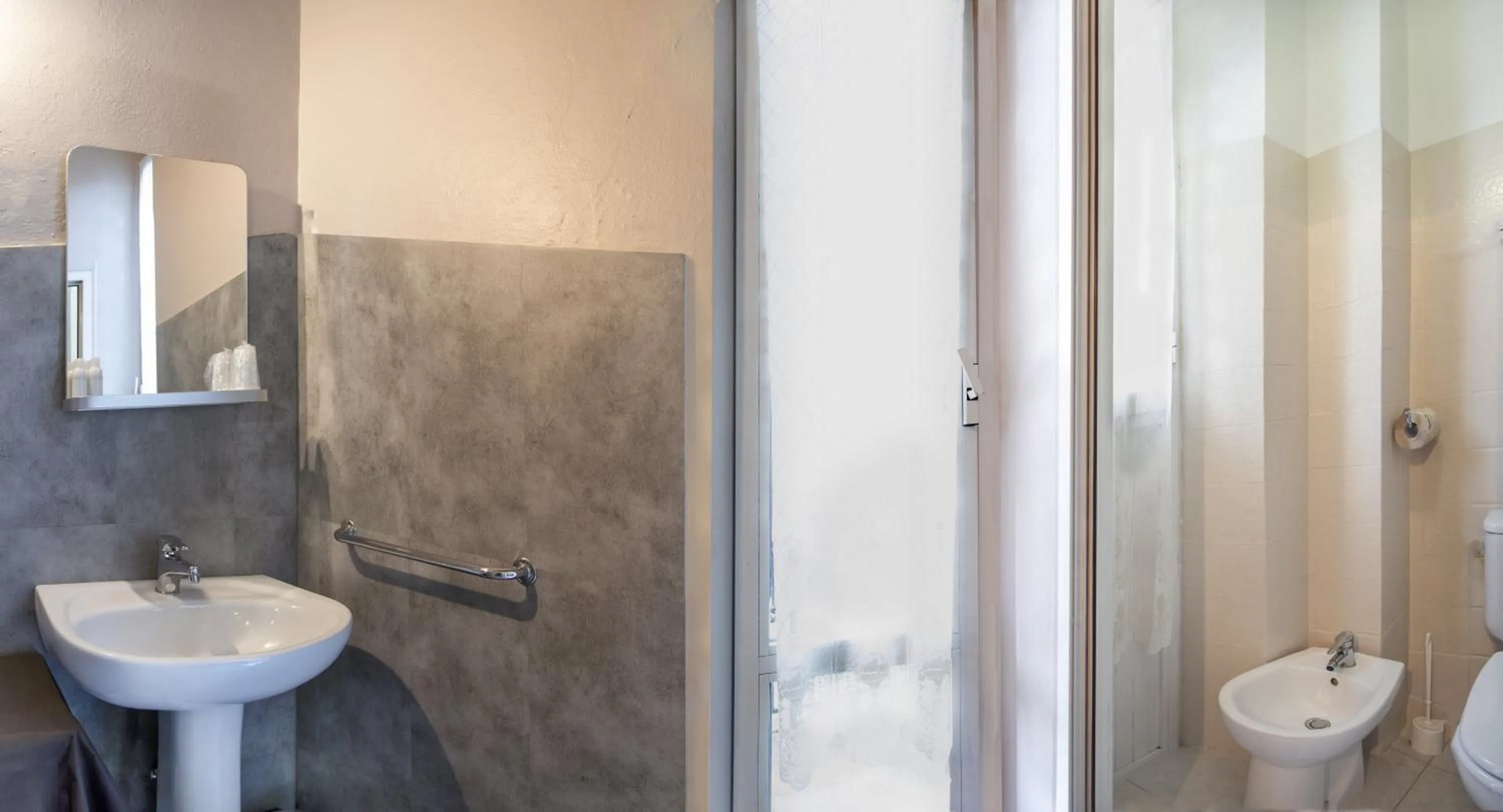 Bathroom in Albergo La Villetta