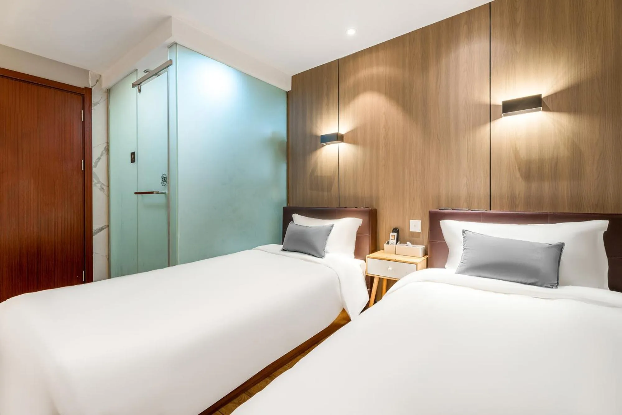 Bed in Meego Yes Hotel