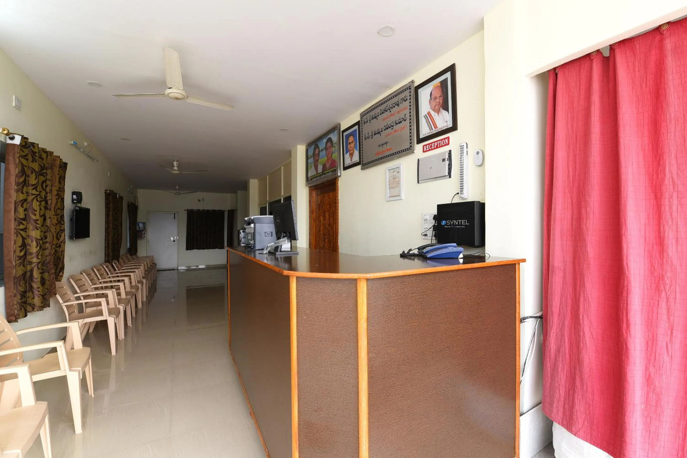 Lobby or reception in Hotel O Andhra Pradesh Hotels Association