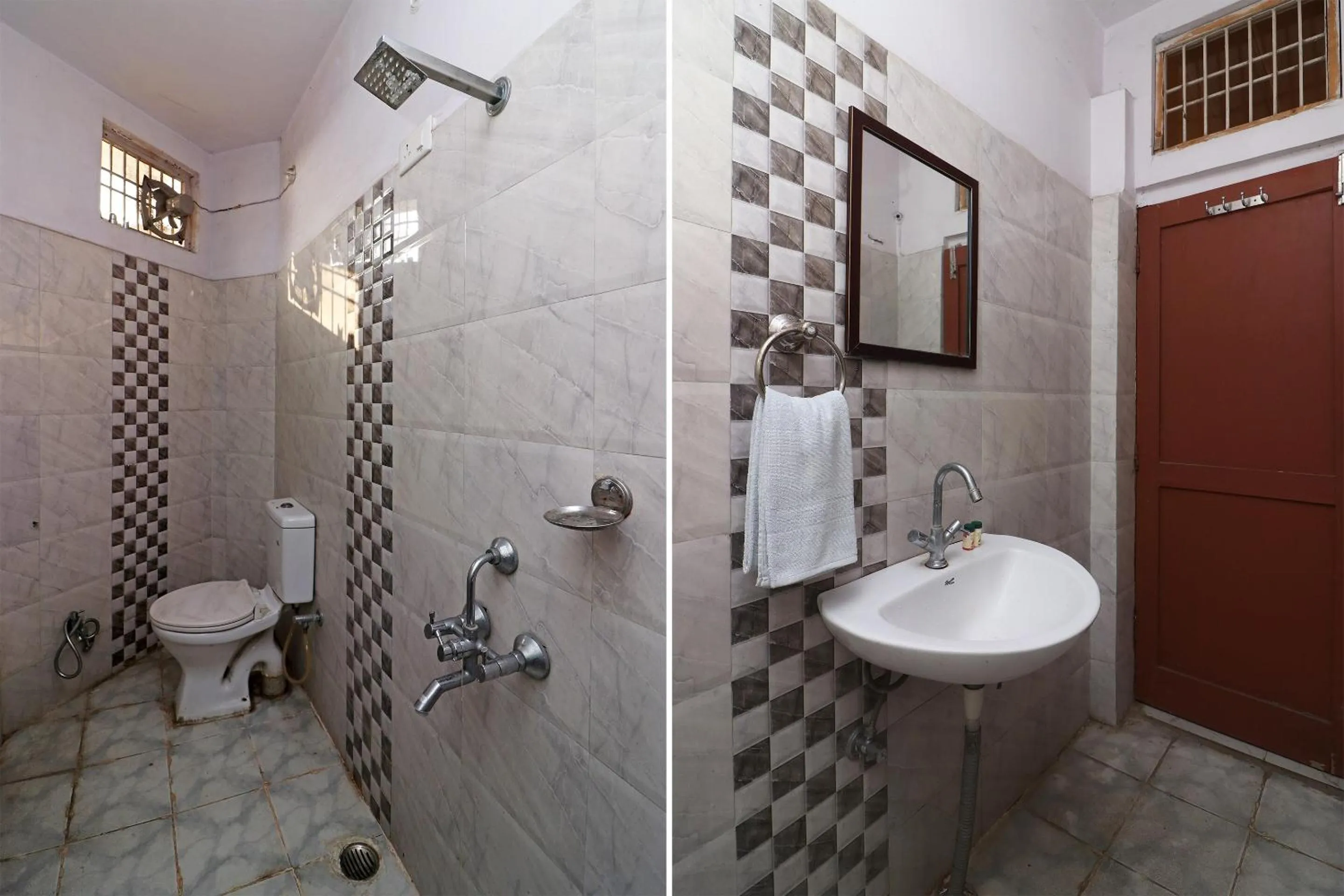 Bathroom in Hotel O AKBAR PALACE