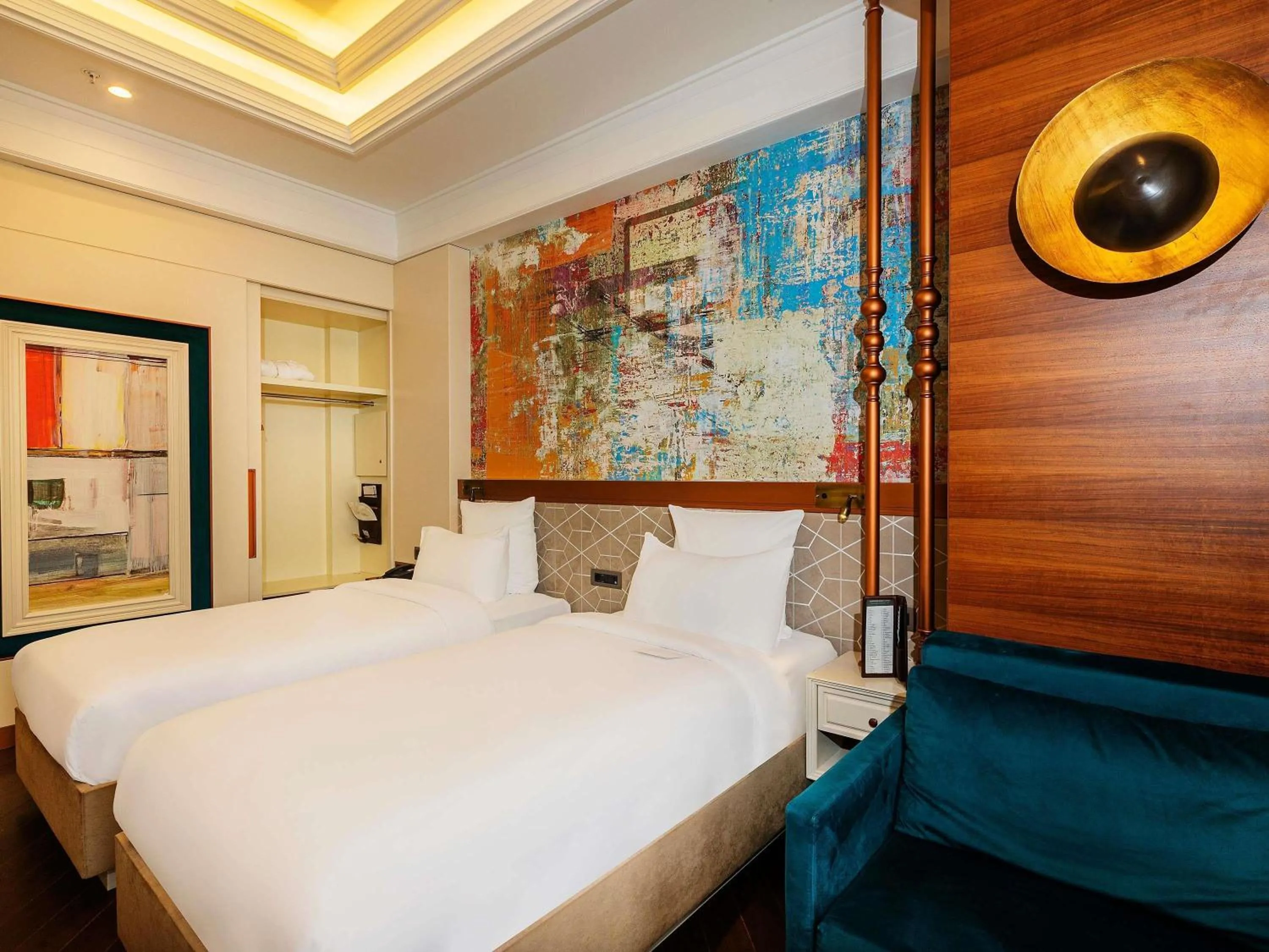 Bedroom, Bed in Mercure Istanbul Sirkeci