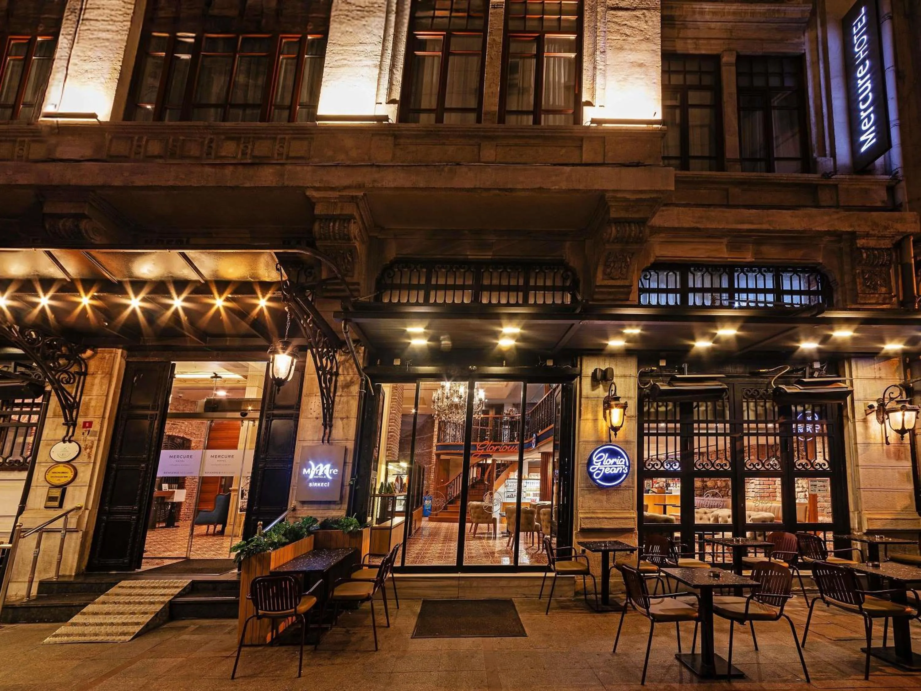 Property building in Mercure Istanbul Sirkeci