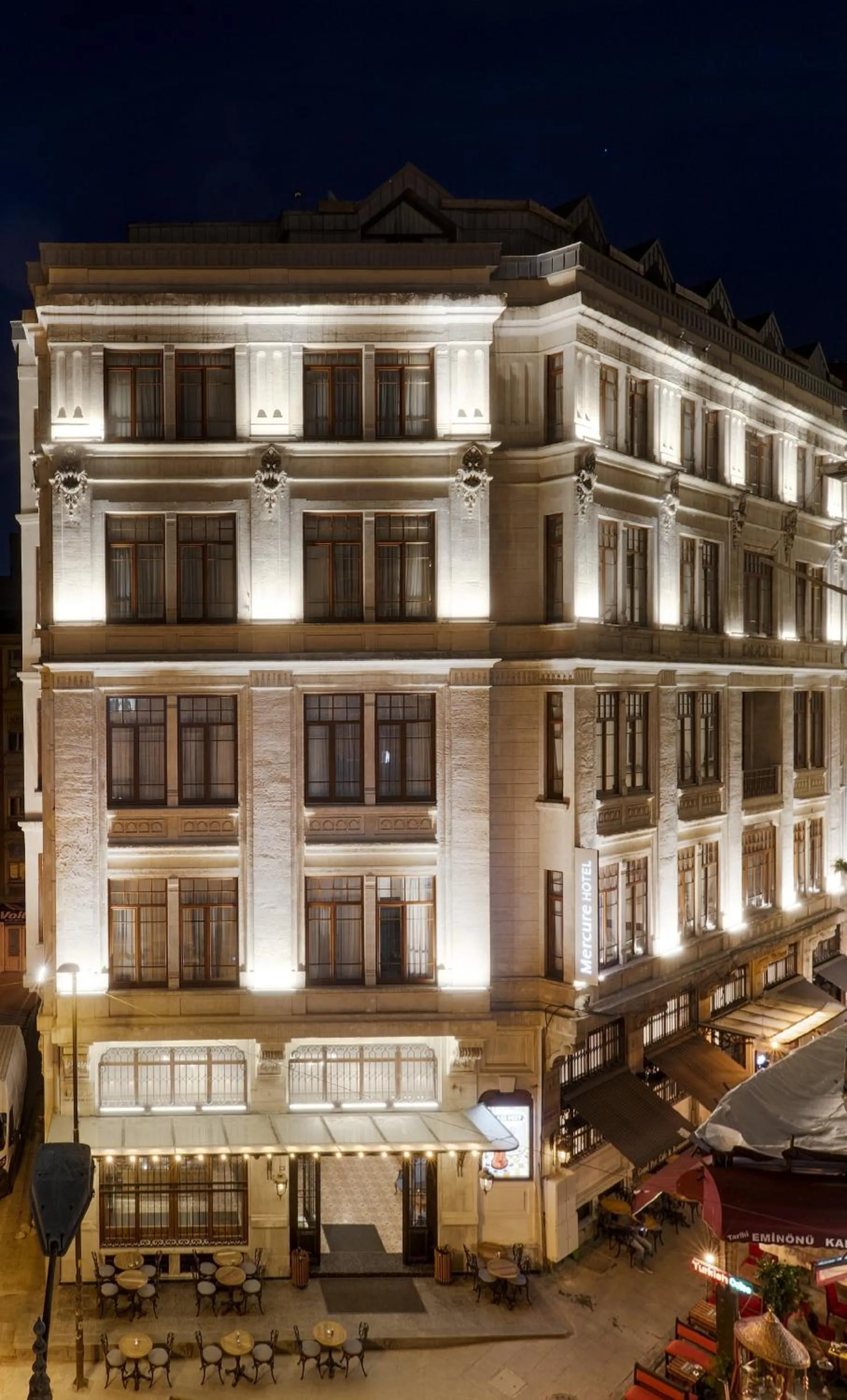 Property building in Mercure Istanbul Sirkeci