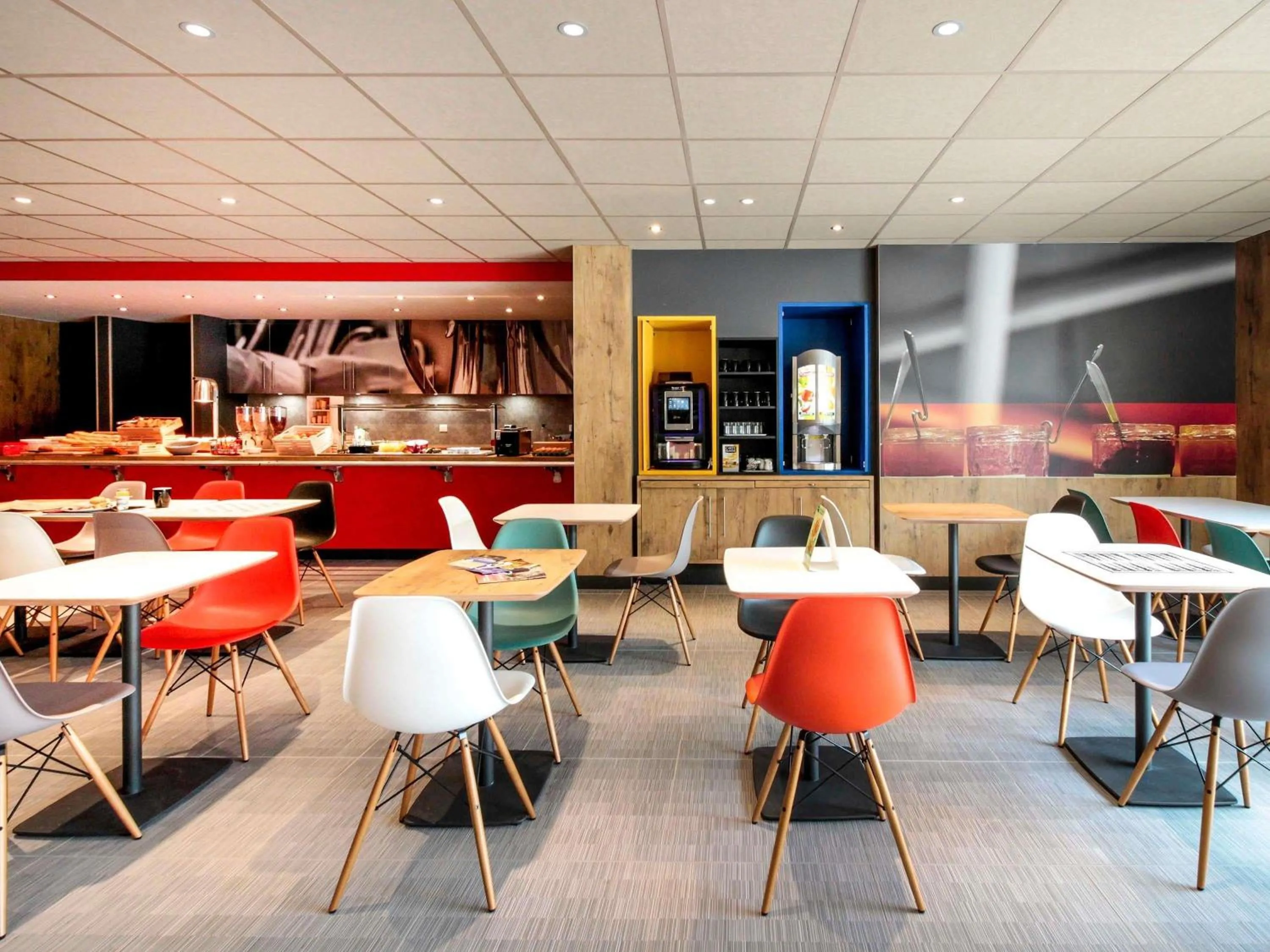 Property building in ibis Cahors