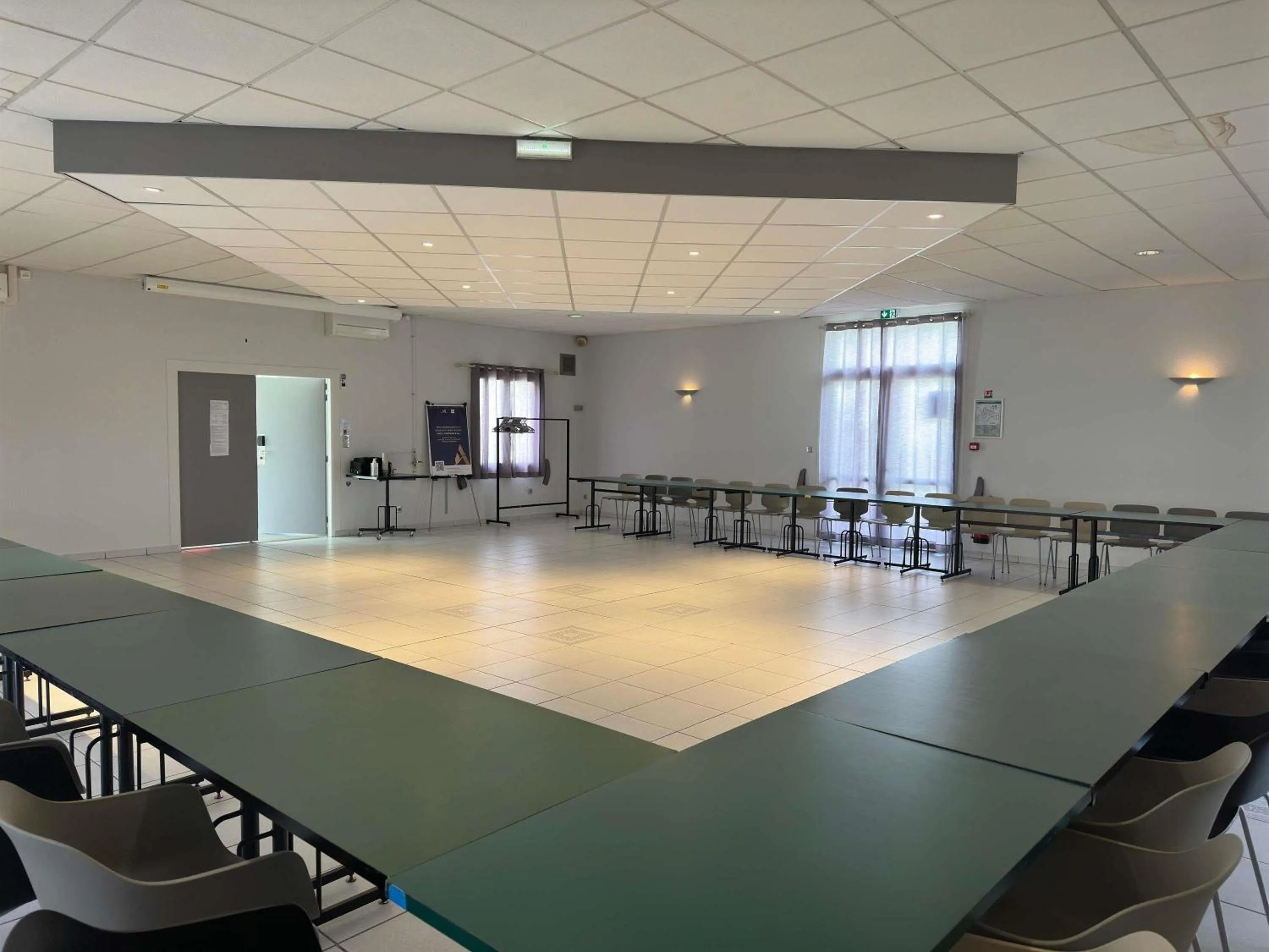 Meeting/conference room in ibis Cahors