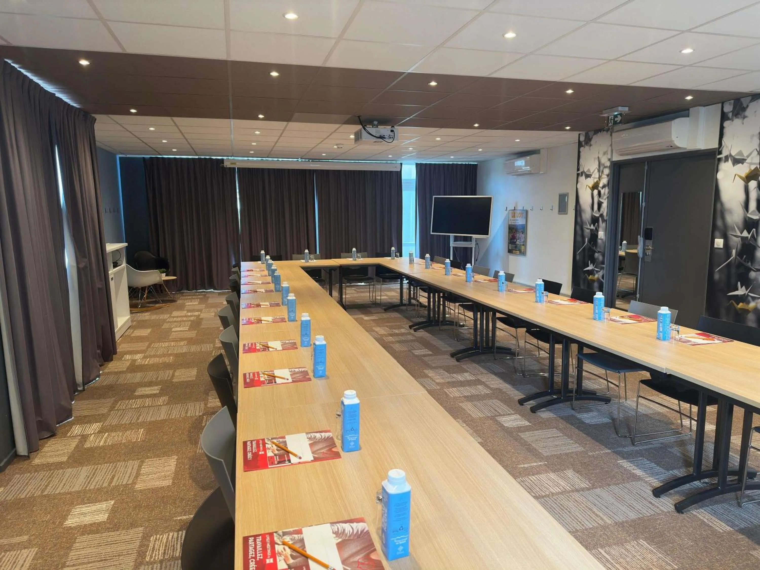 Meeting/conference room in ibis Cahors