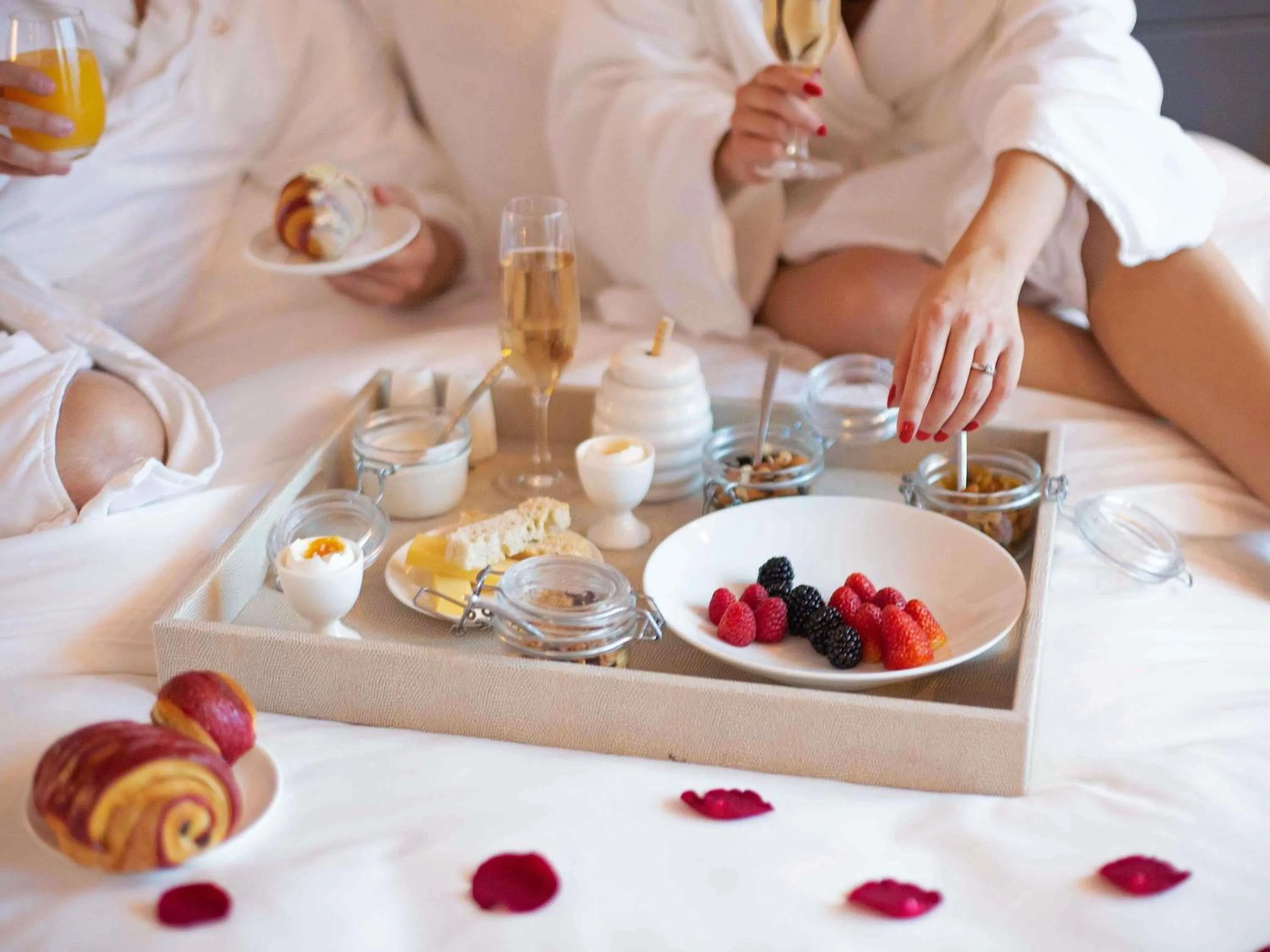 Bedroom in Sofitel Mexico City Reforma