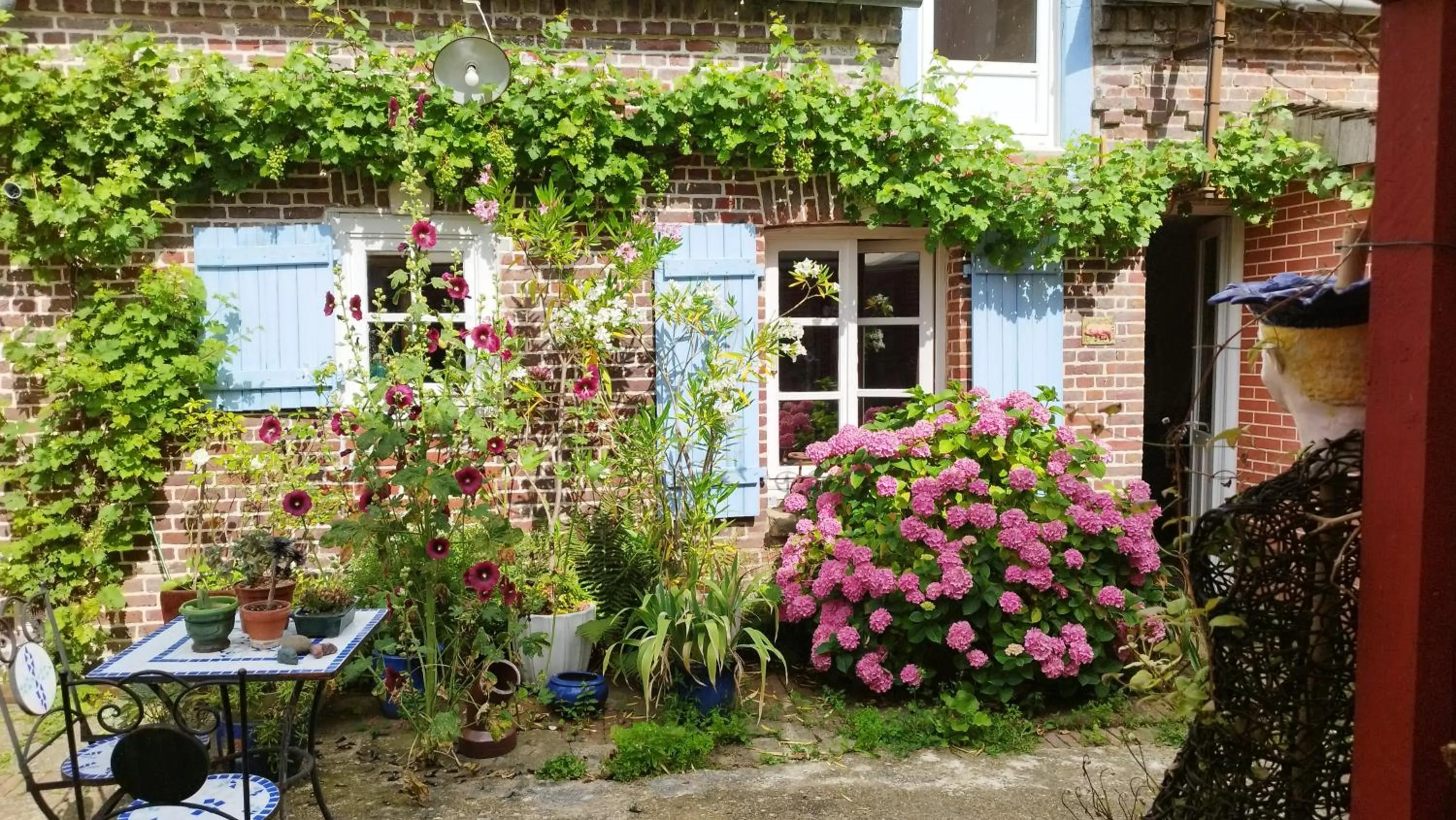 Inner courtyard view in La "charcuterie" GREBER