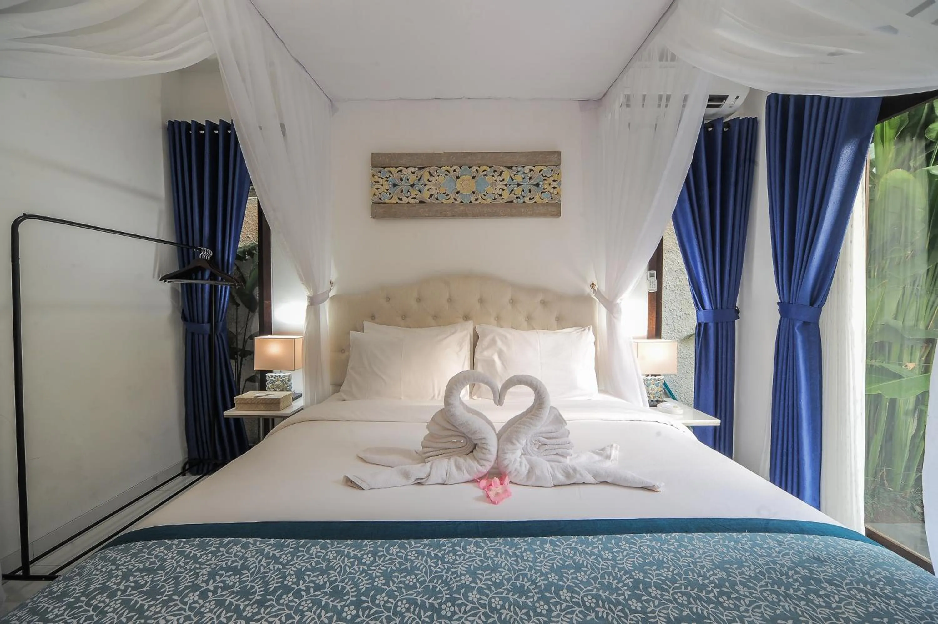 Bed in Villa Pearl Seminyak