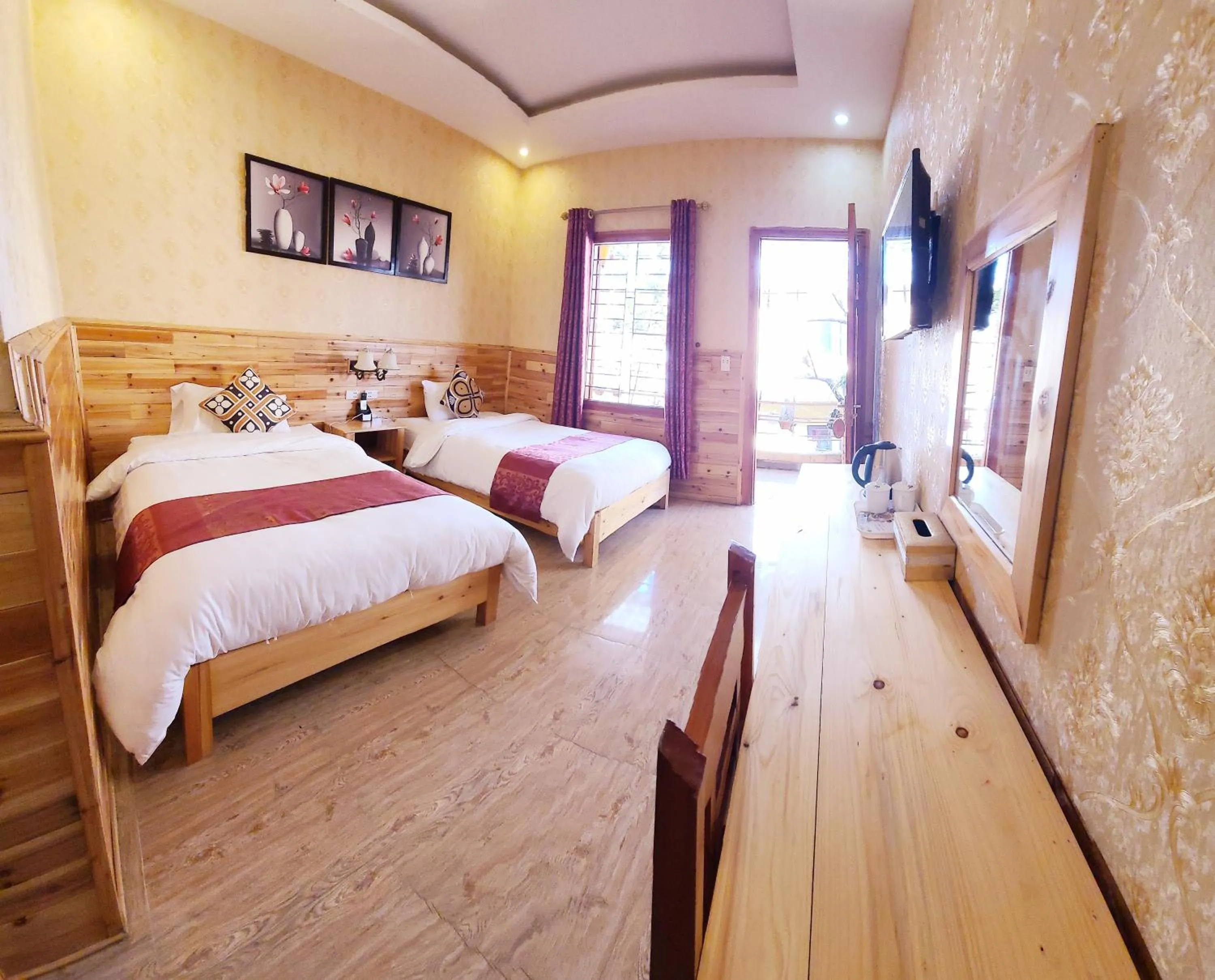 Bed in Dang Khoa Garden Inn