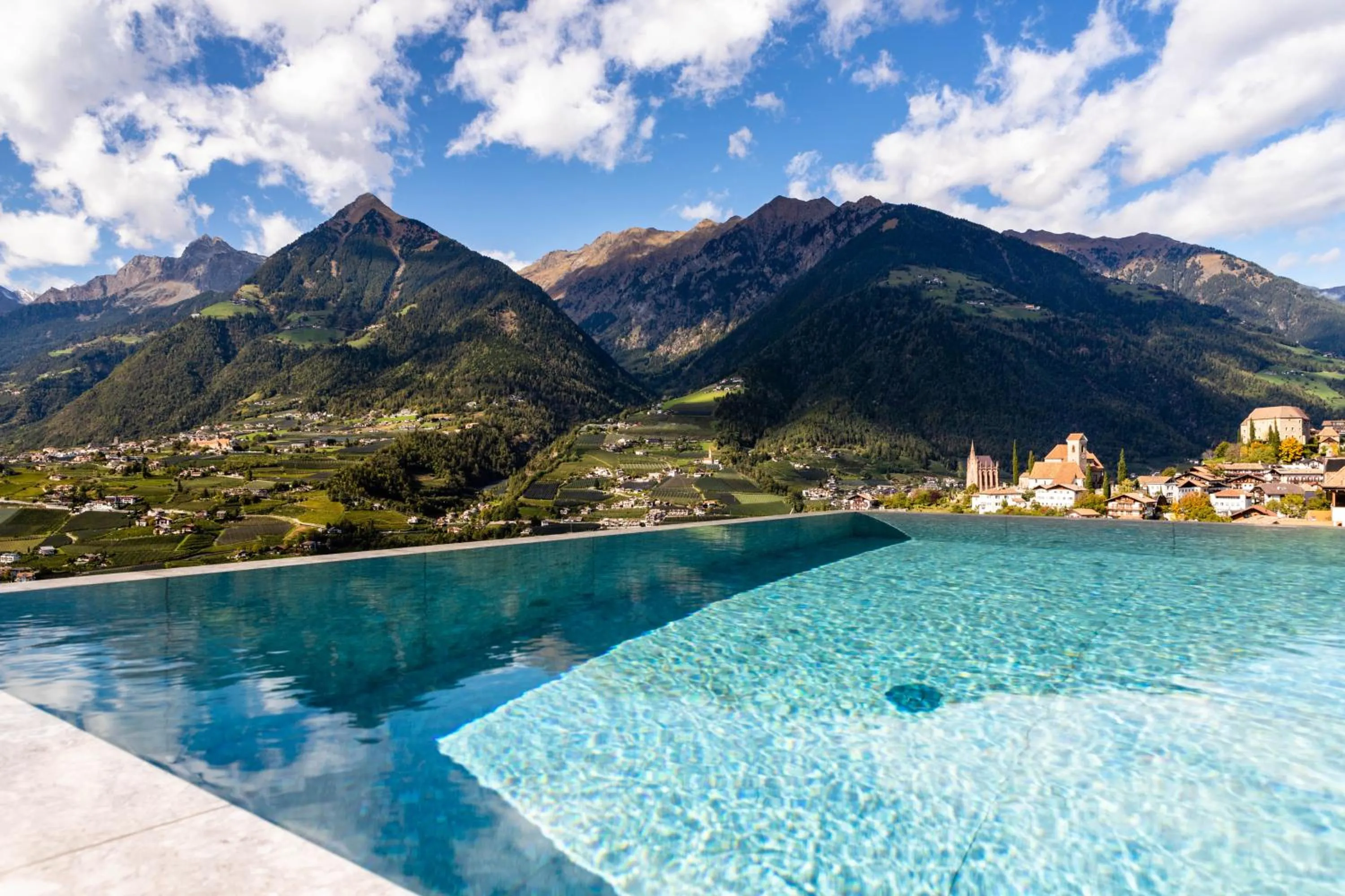 Spring in Prunner Luxury Suites - Adults Only