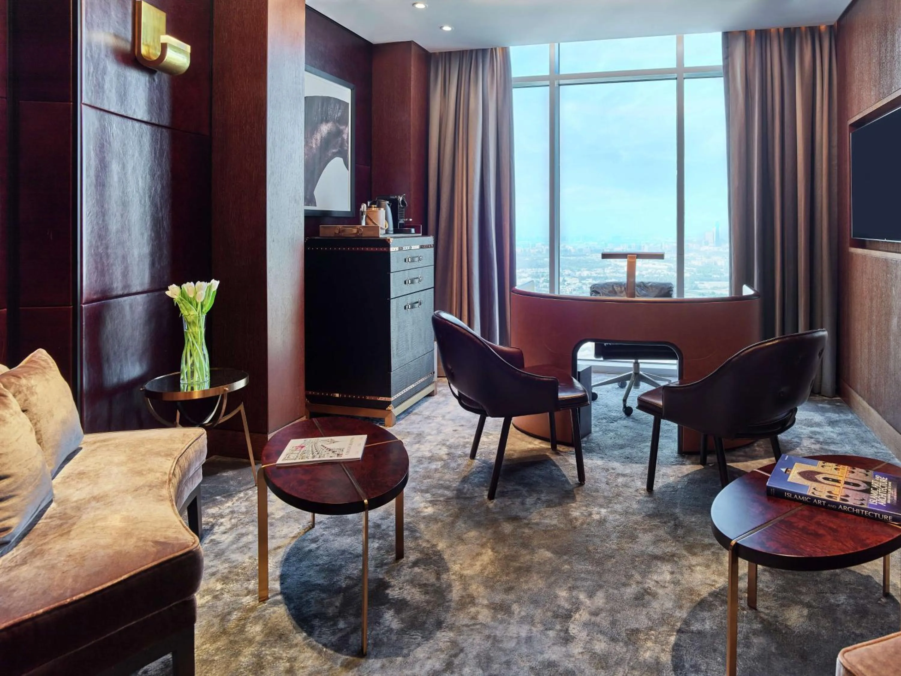 Living room in Waldorf Astoria Dubai International Financial Centre