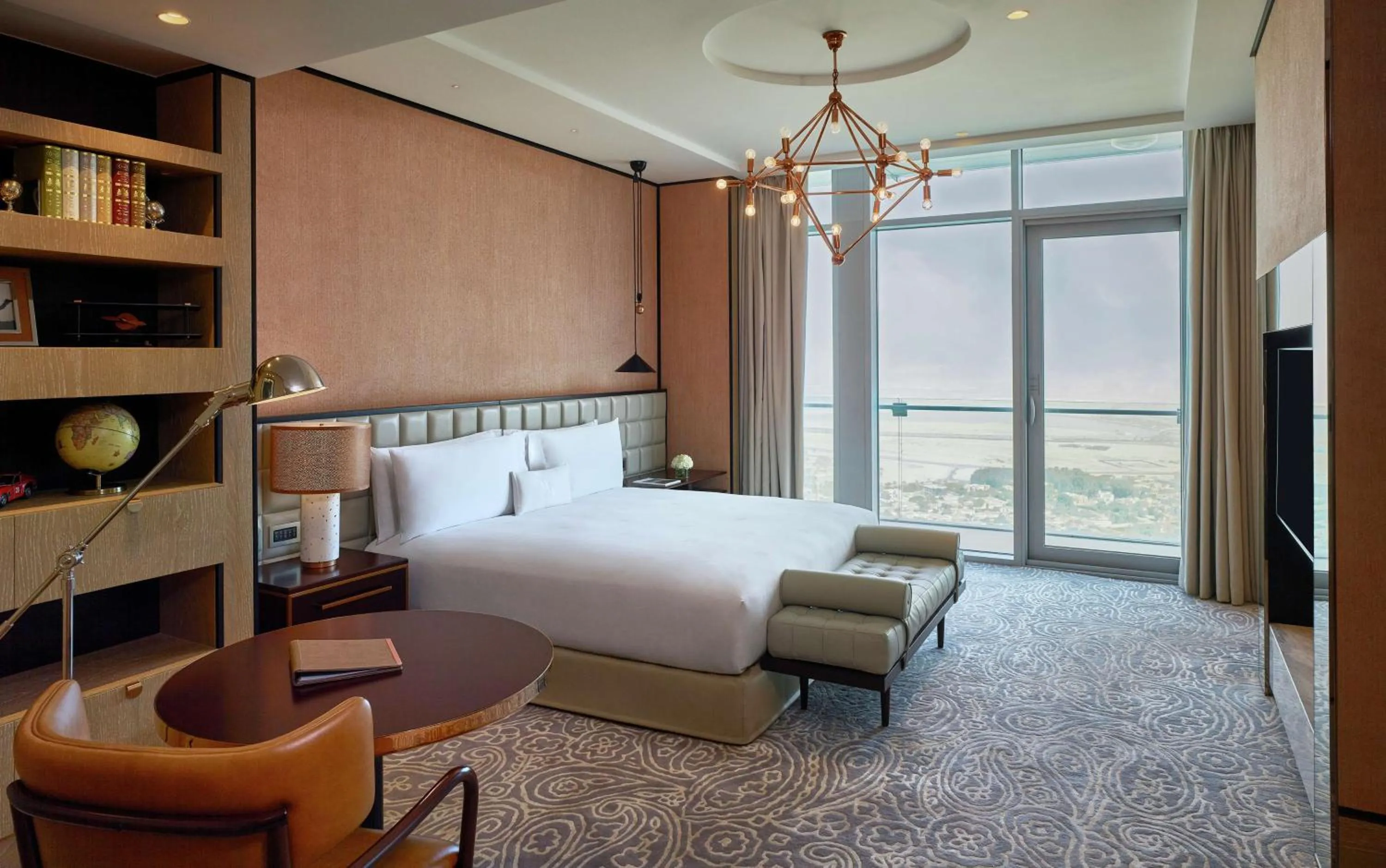 Bed in Waldorf Astoria Dubai International Financial Centre