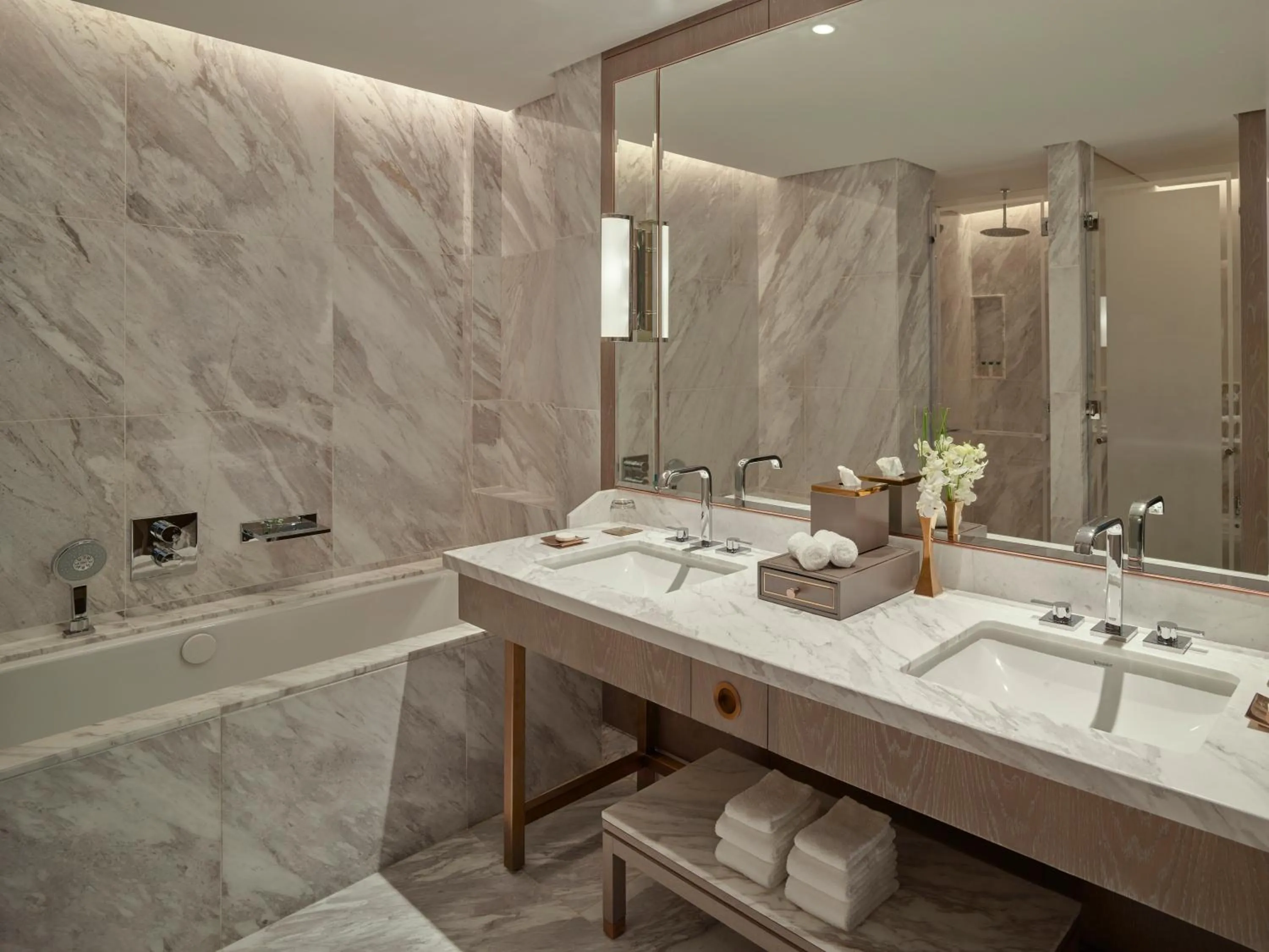 Bathroom in Waldorf Astoria Dubai International Financial Centre