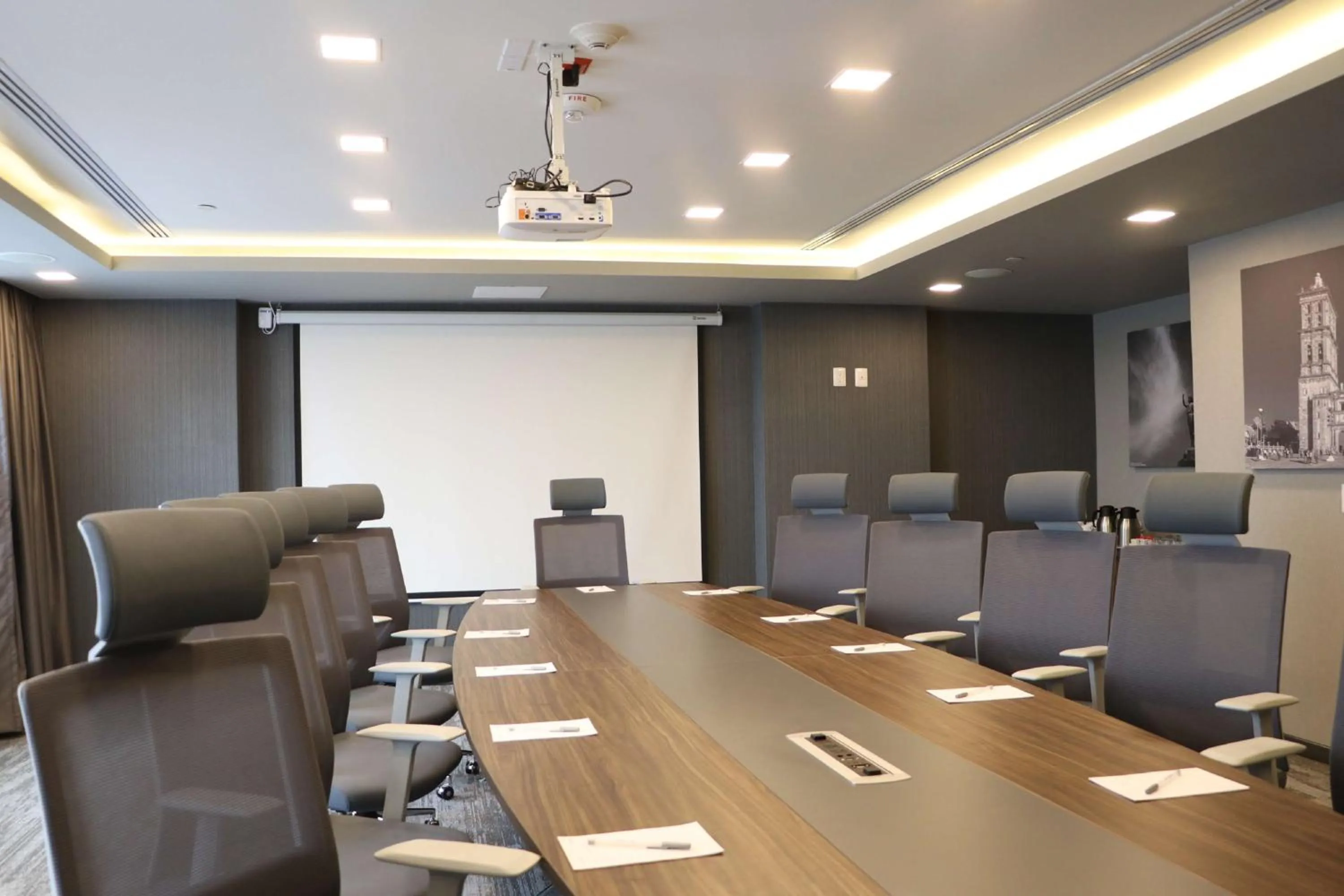 Meeting/conference room in Hampton Inn & Suites By Hilton Puebla