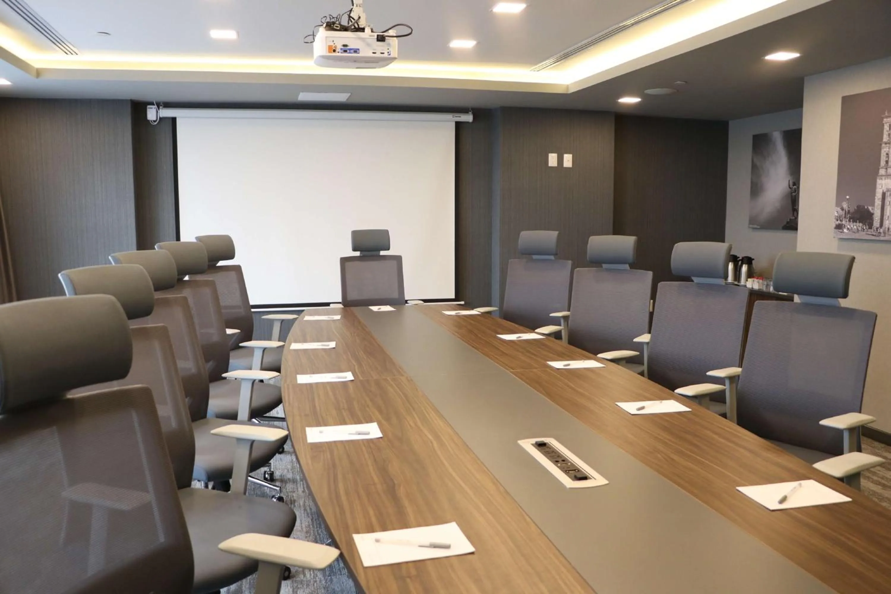 Meeting/conference room in Hampton Inn & Suites By Hilton Puebla
