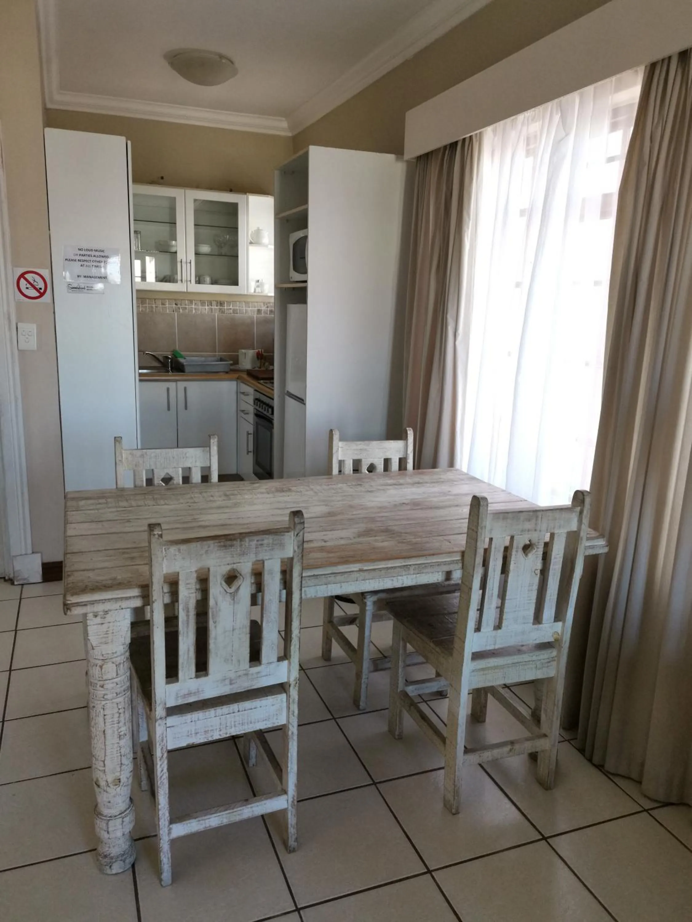 Coffee/tea facilities in Summerstrand Beach Lodge