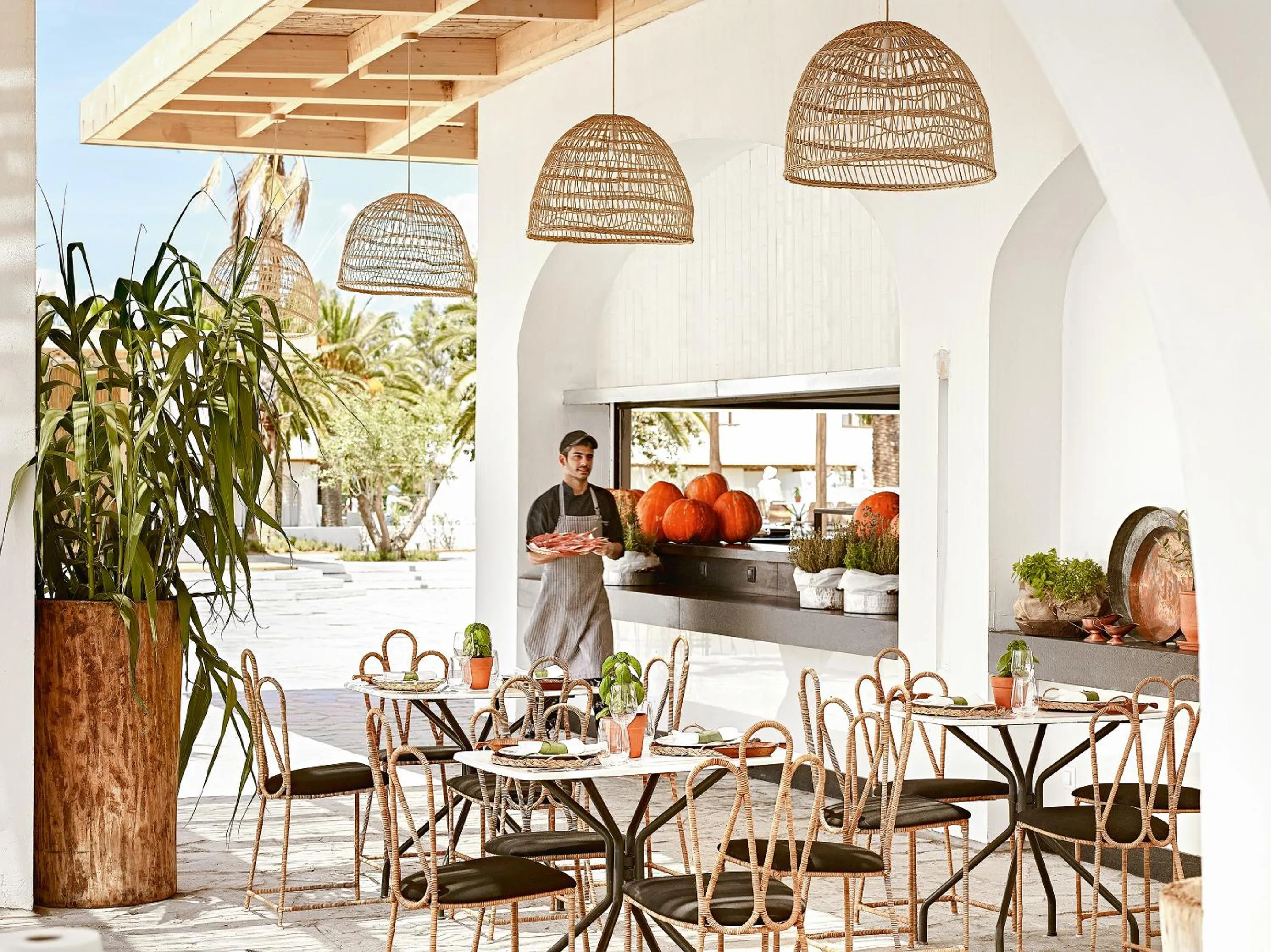 Restaurant/places to eat in Grecotel Casa Marron