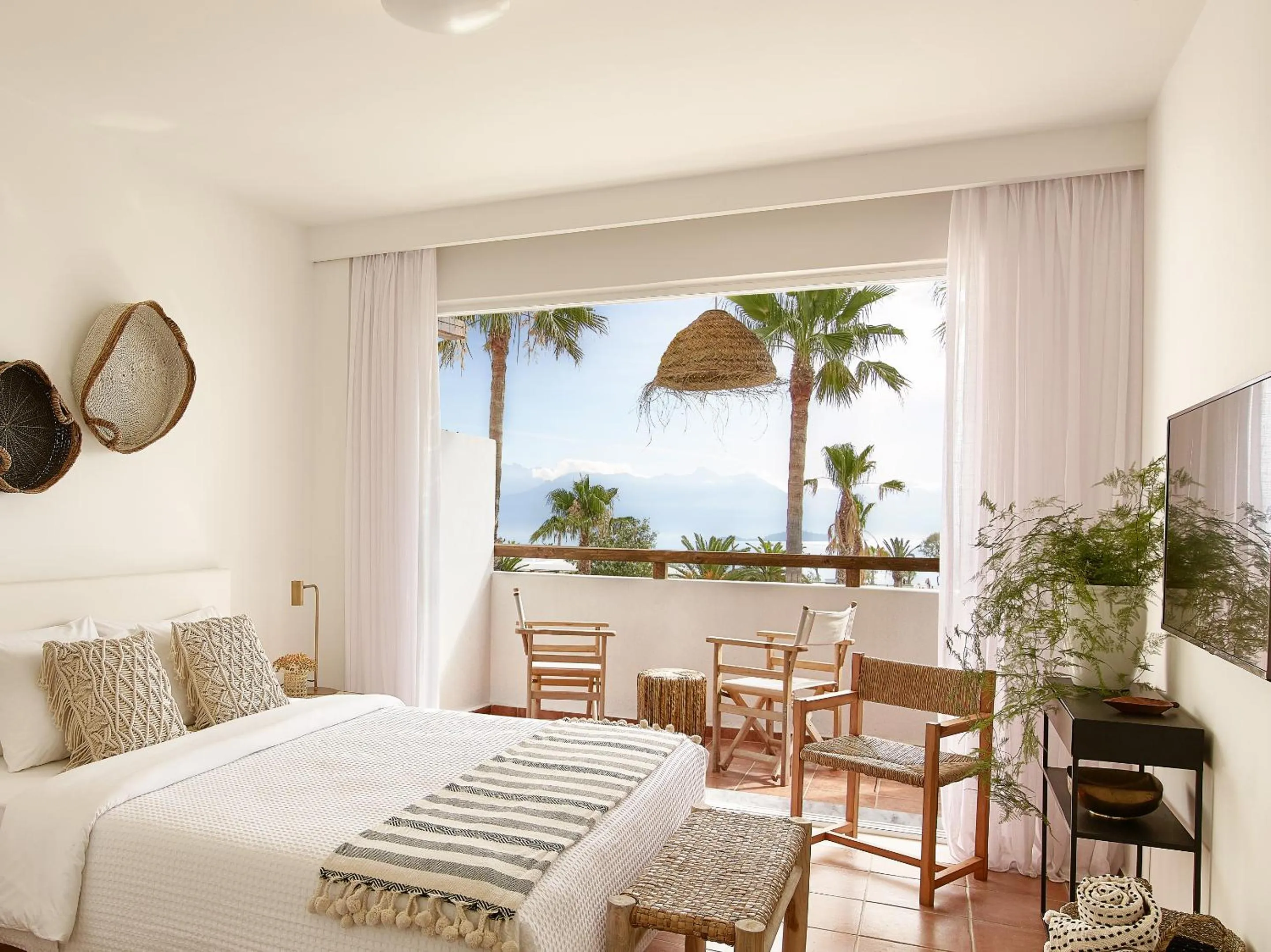 Bed in Grecotel Casa Marron