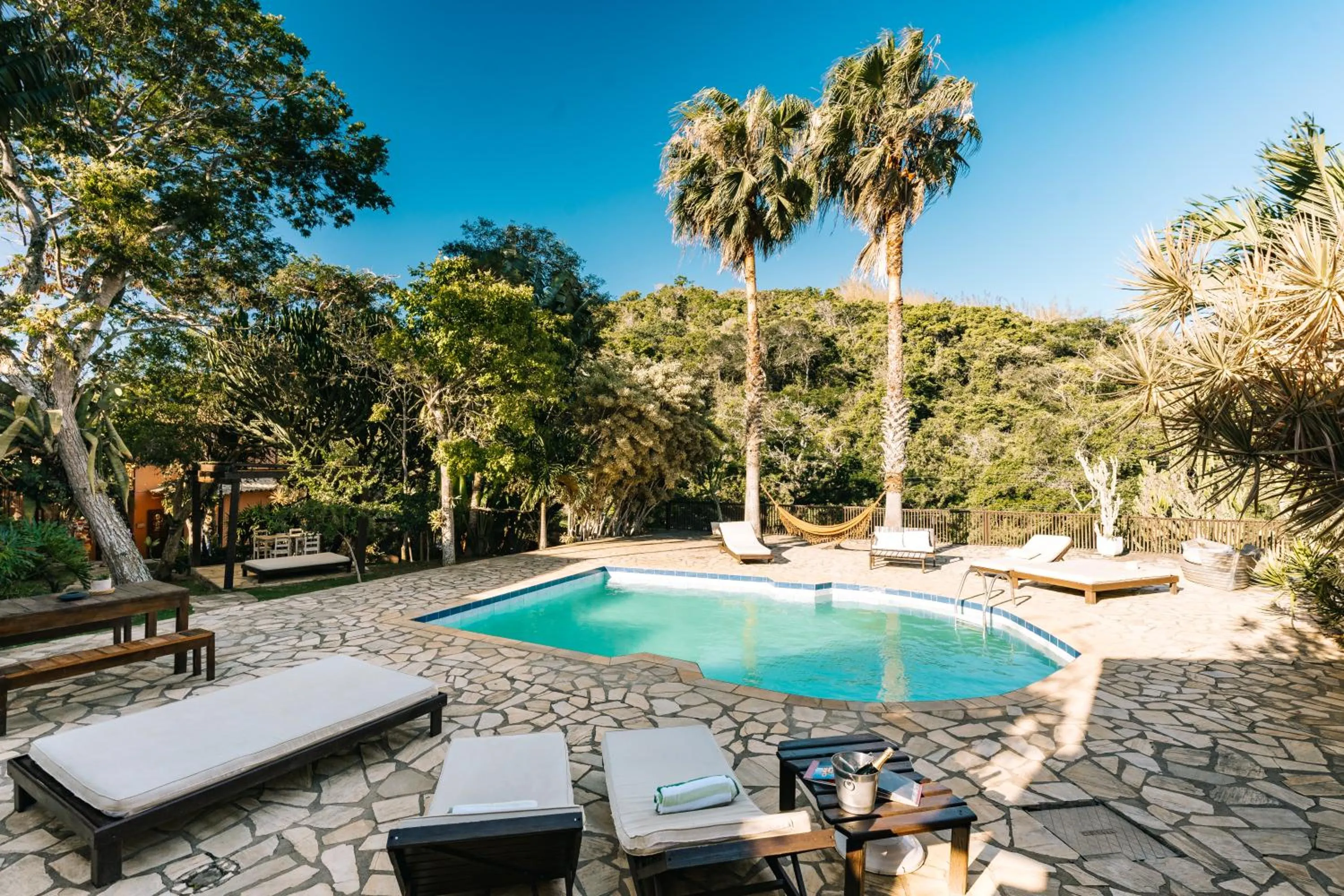 Spring in Pousada Casa Cactus Praia da Tartaruga Búzios