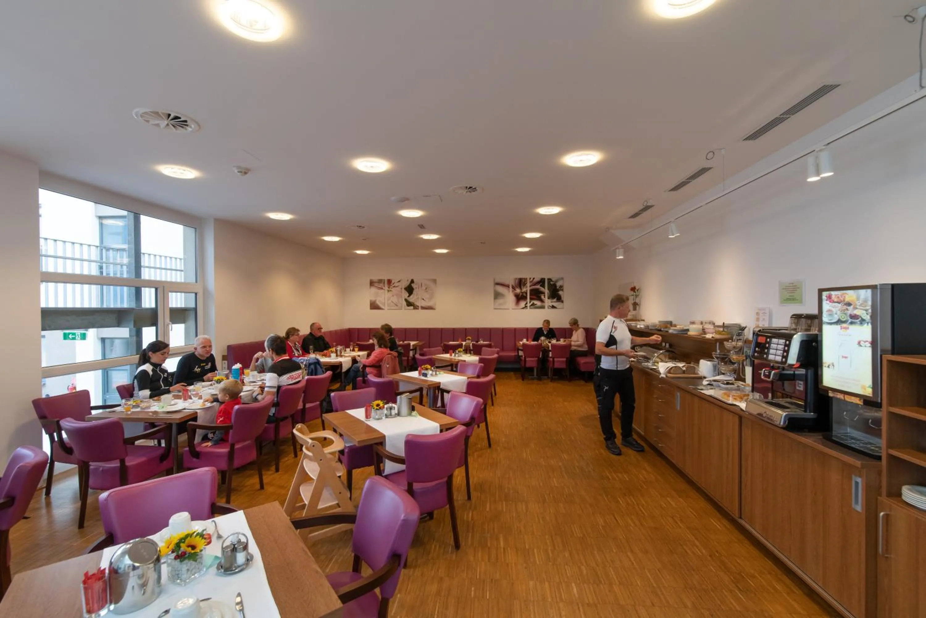 Restaurant/places to eat in Stadthotel Waidhofen an der Thaya