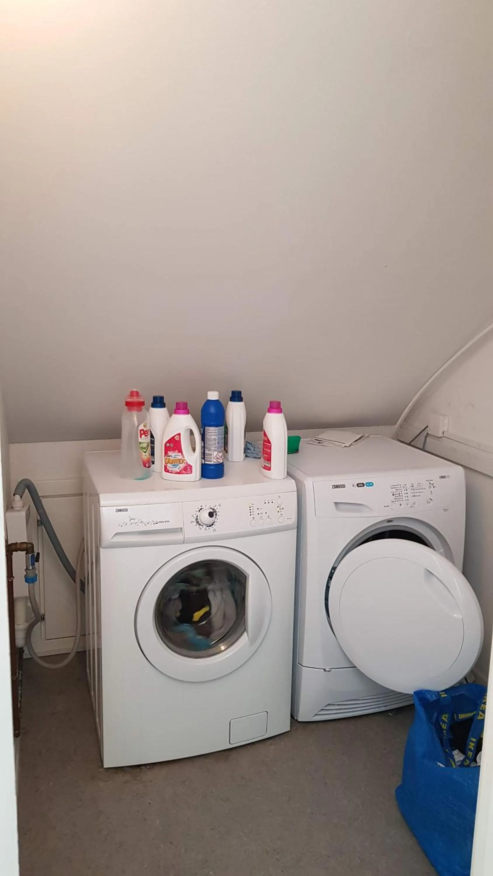 Area and facilities in Nexø Modern Hostel. Private Rooms