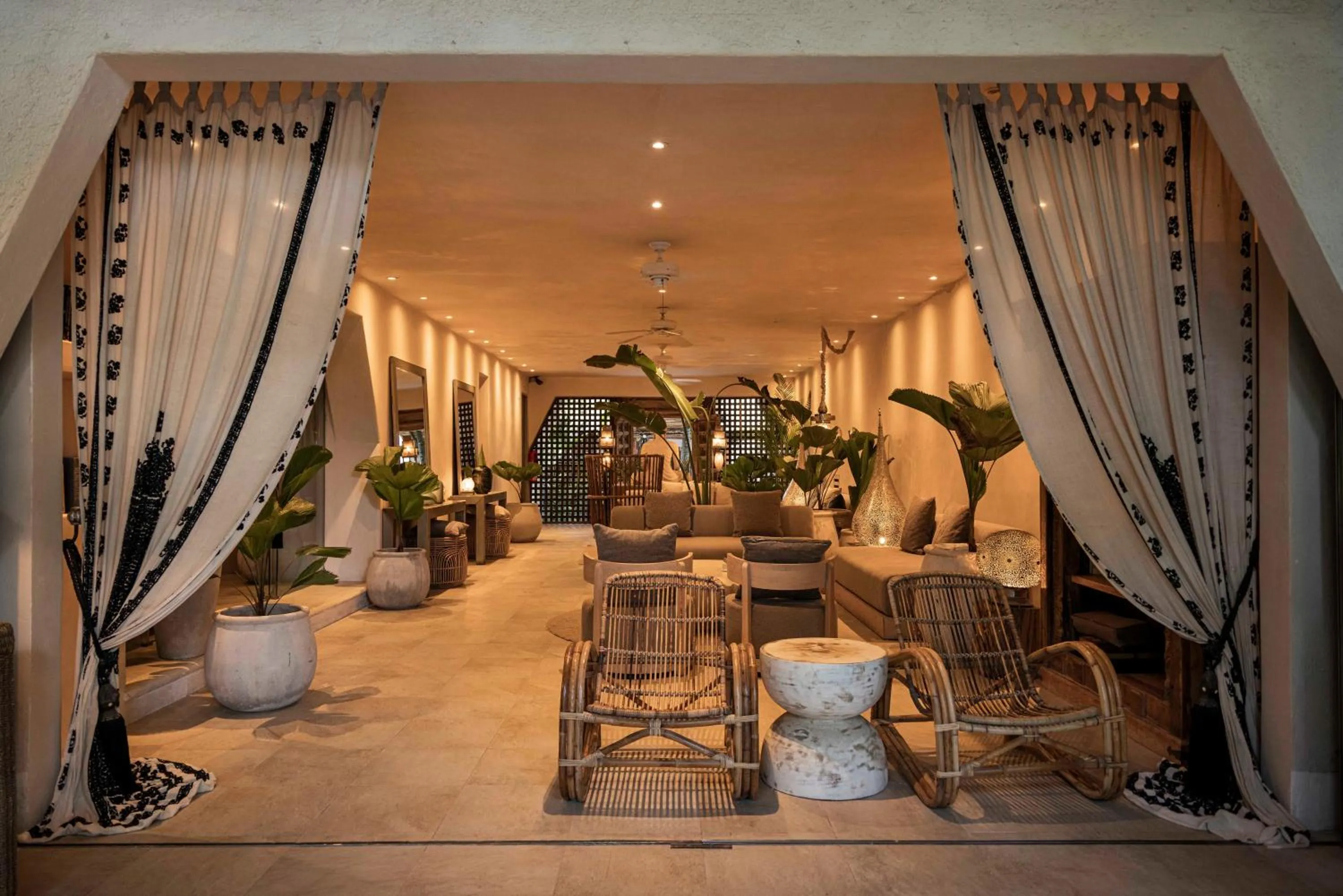 Property building in Jashita Hotel