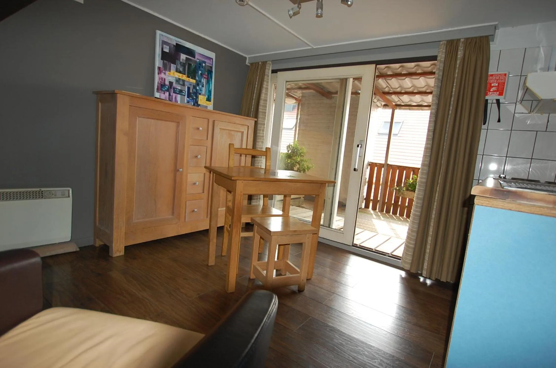 Photo of the whole room in Hotel Piano 2 - Mont-St-Guibert - Louvain-la-Neuve