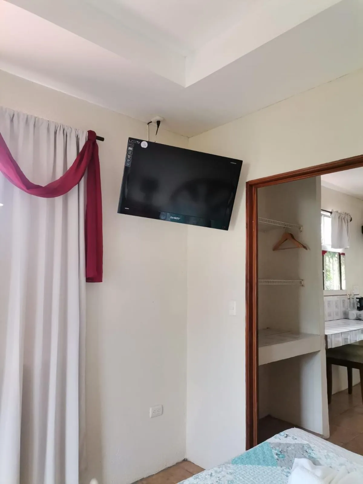 TV and multimedia, Bed in Diuwak