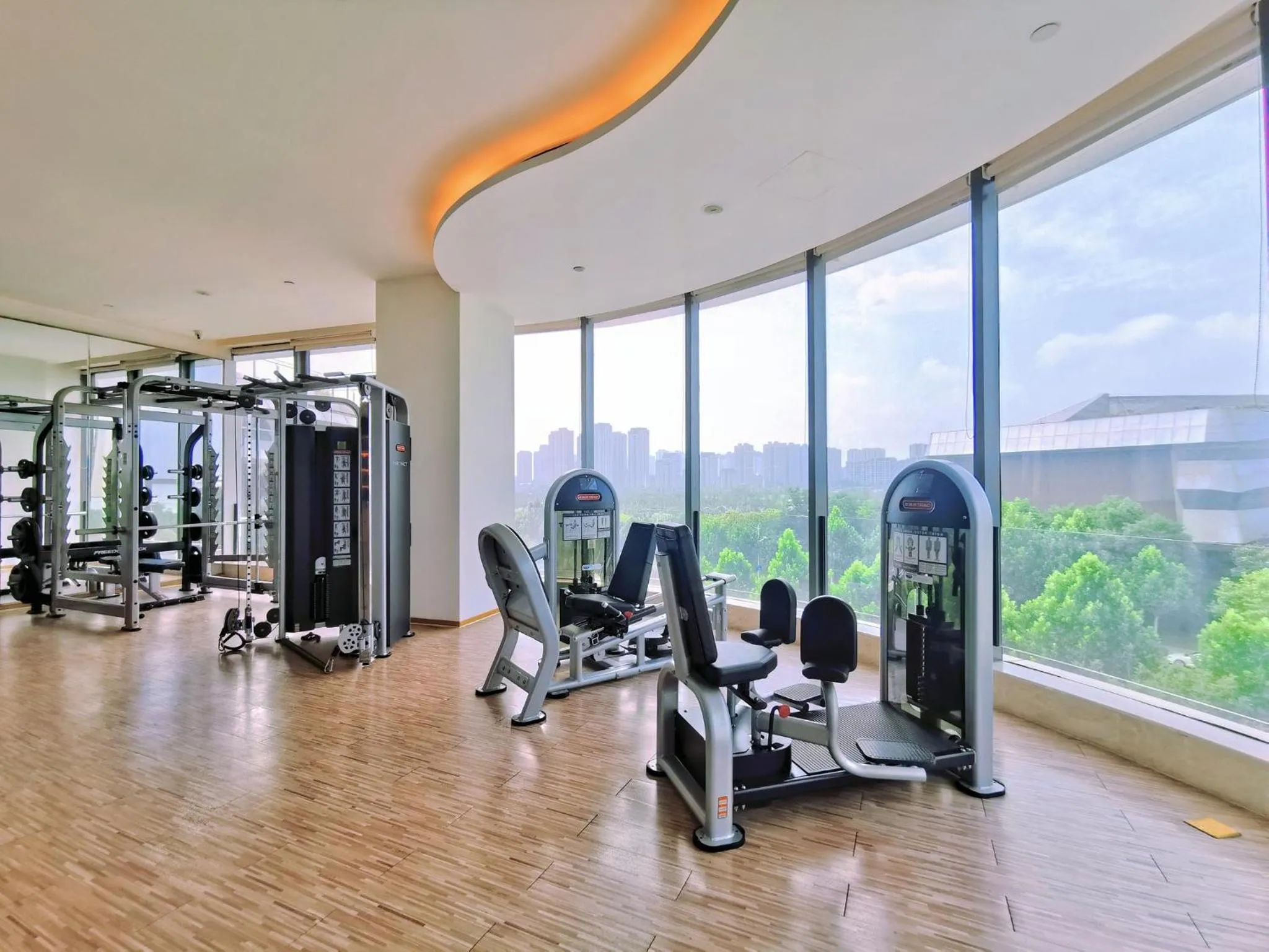 Spa and wellness centre/facilities, Fitness Center/Facilities in Holiday Inn Zhengzhou Riverside