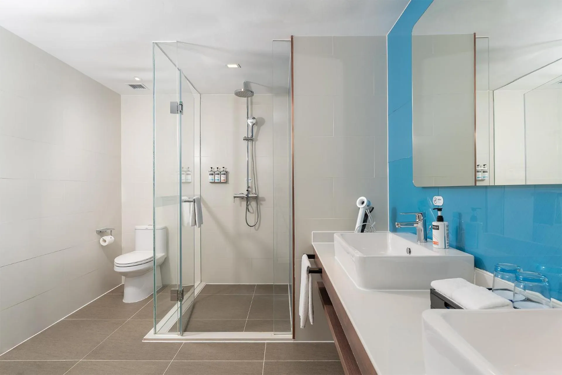 One-Bedroom King Suite in Holiday Inn Express Yinchuan Downtown by IHG