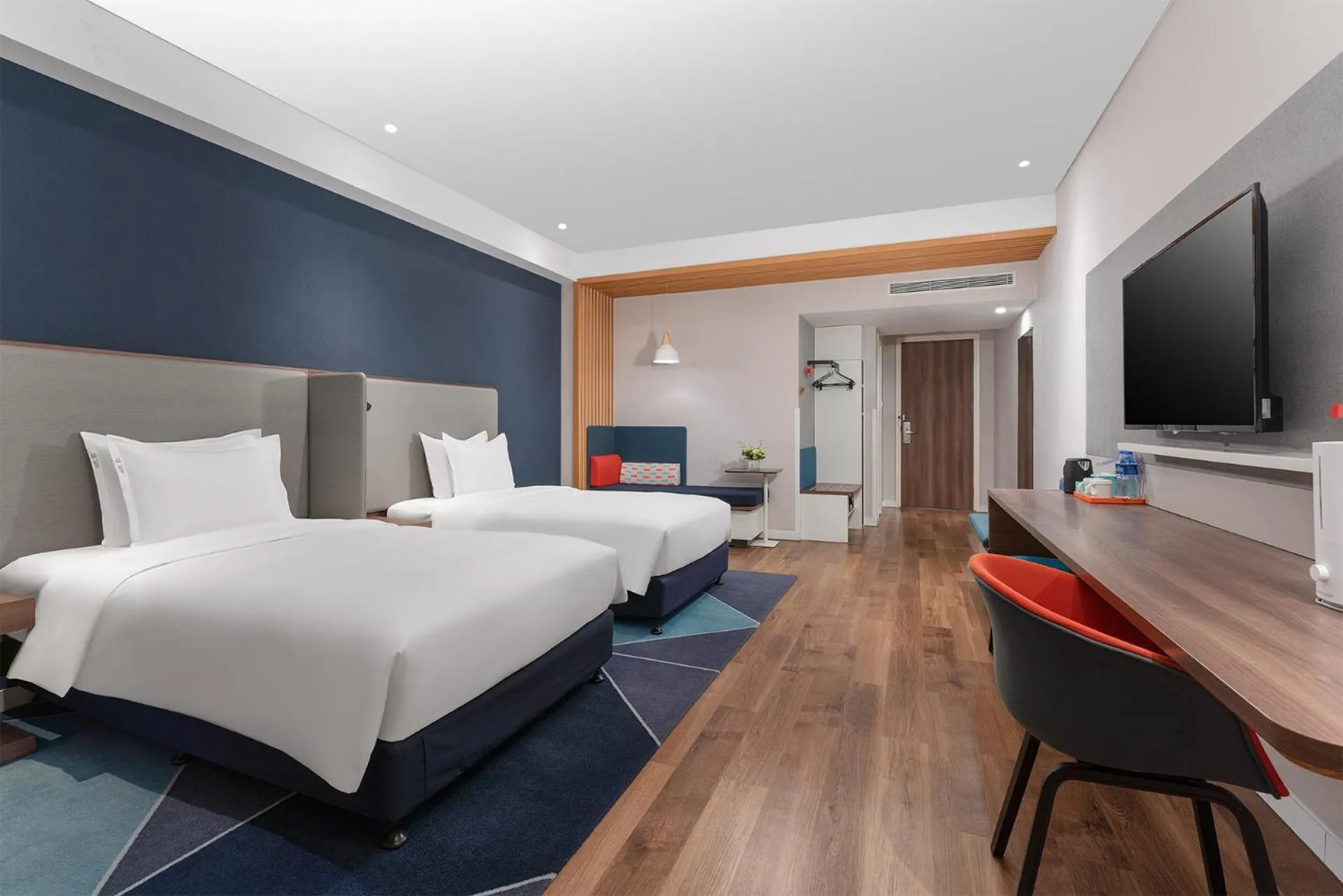 1 Queen and 1 Single Standard in Holiday Inn Express Yinchuan Downtown by IHG
