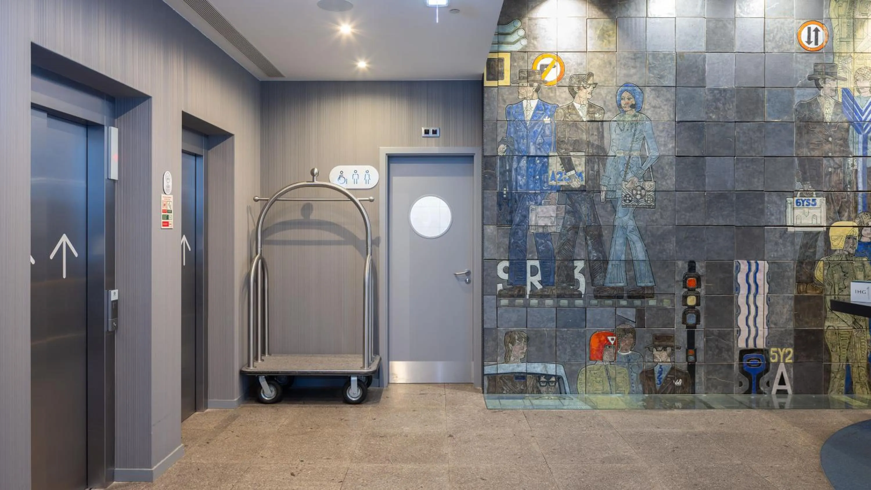 Property building in Holiday Inn Express Porto City Centre by IHG