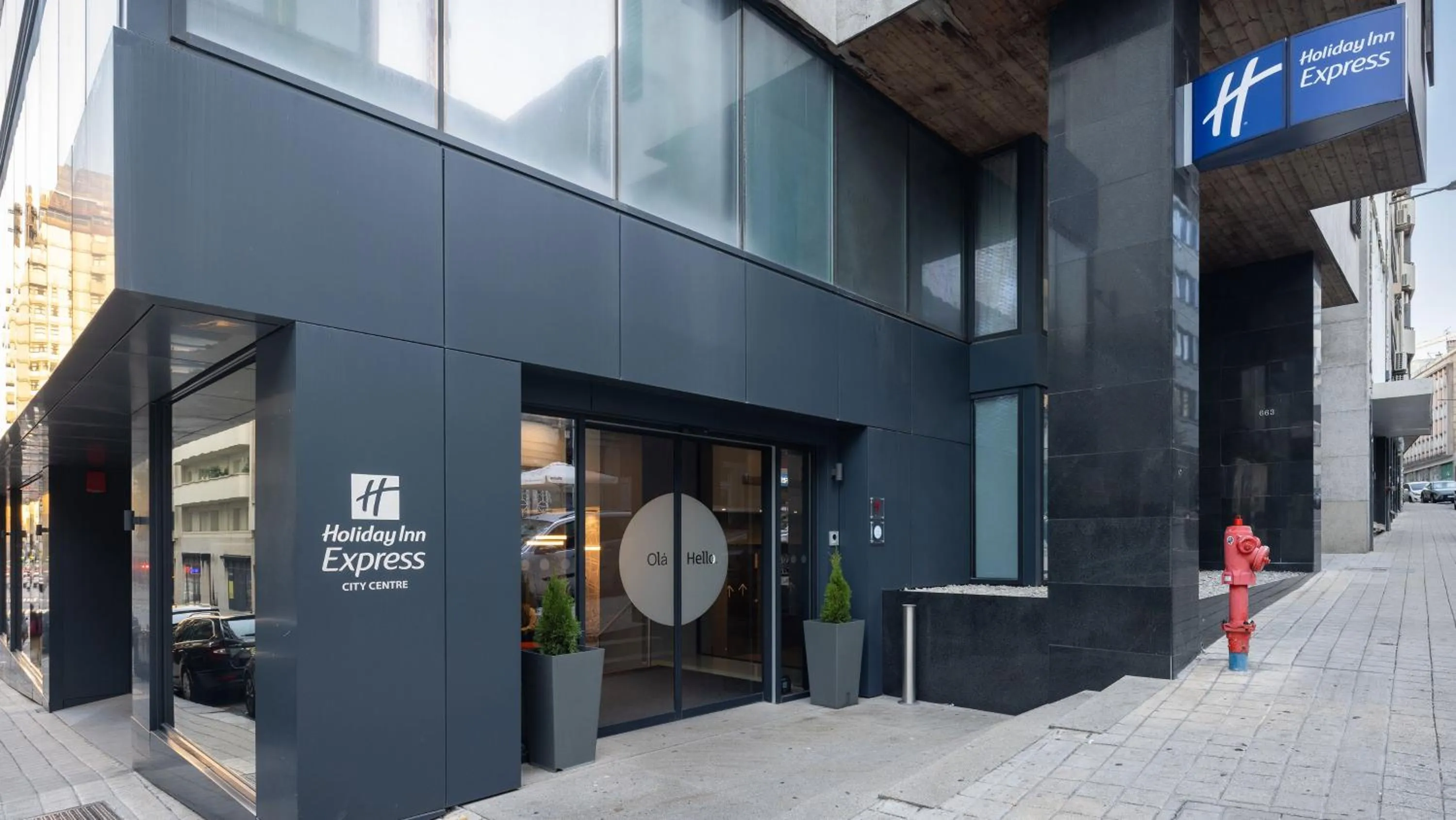 Property building in Holiday Inn Express Porto City Centre by IHG