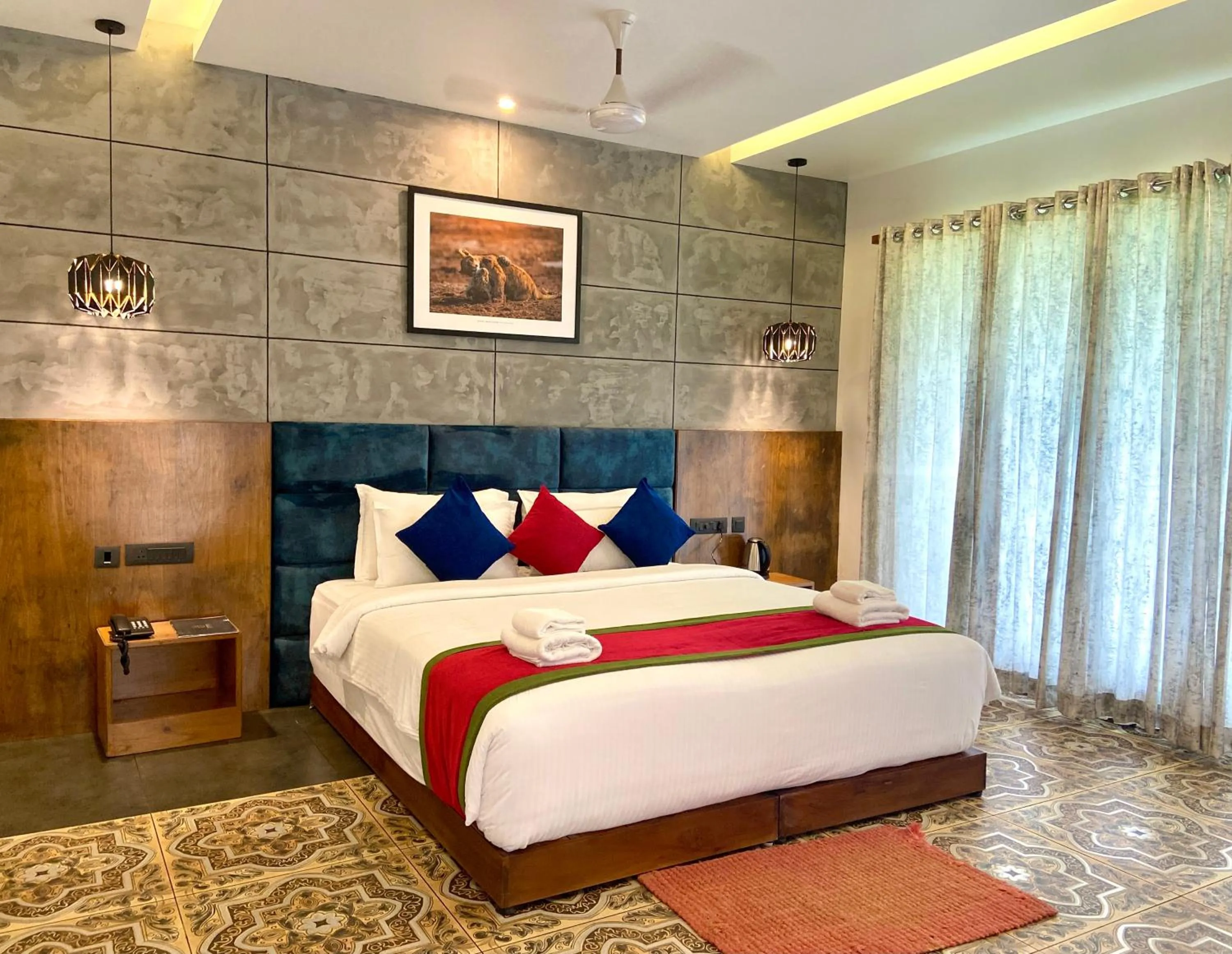 Bed in Haze and Kites Resort Munnar