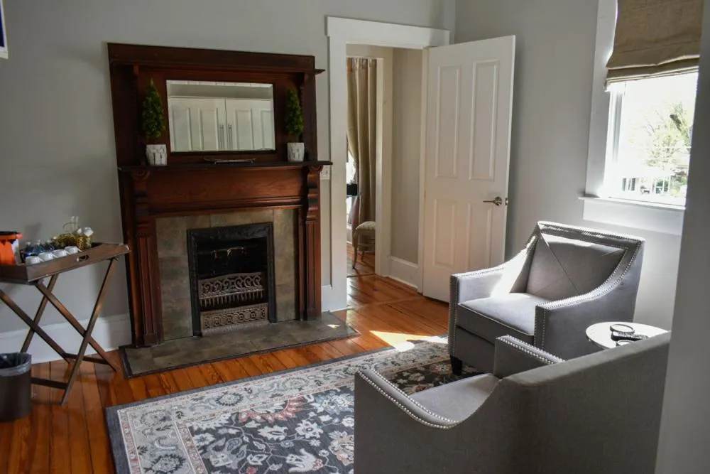 Bedroom in Sparrow Grove Manor