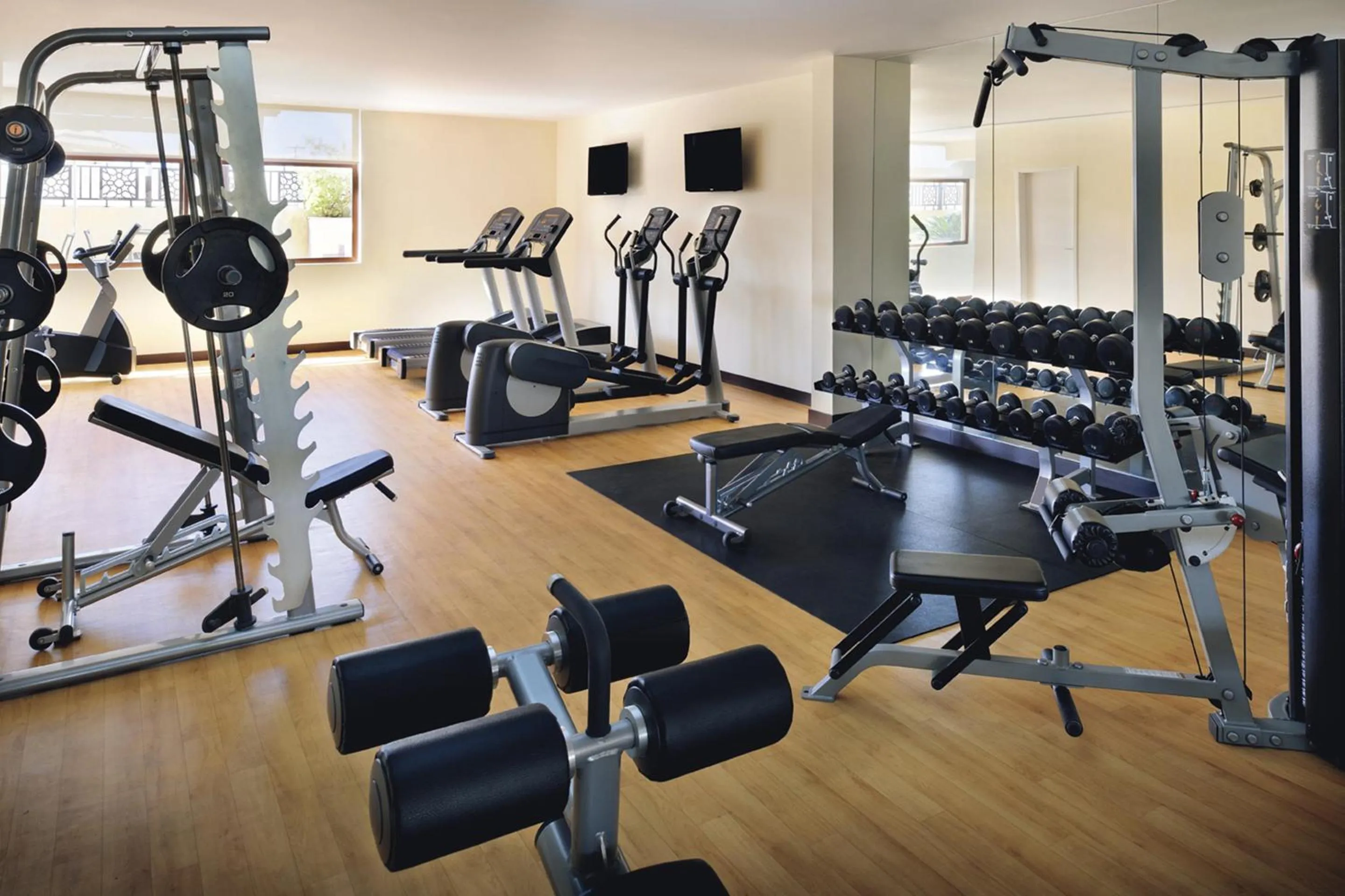 Fitness centre/facilities in Mövenpick Hotel Apartments Al Mamzar Dubai