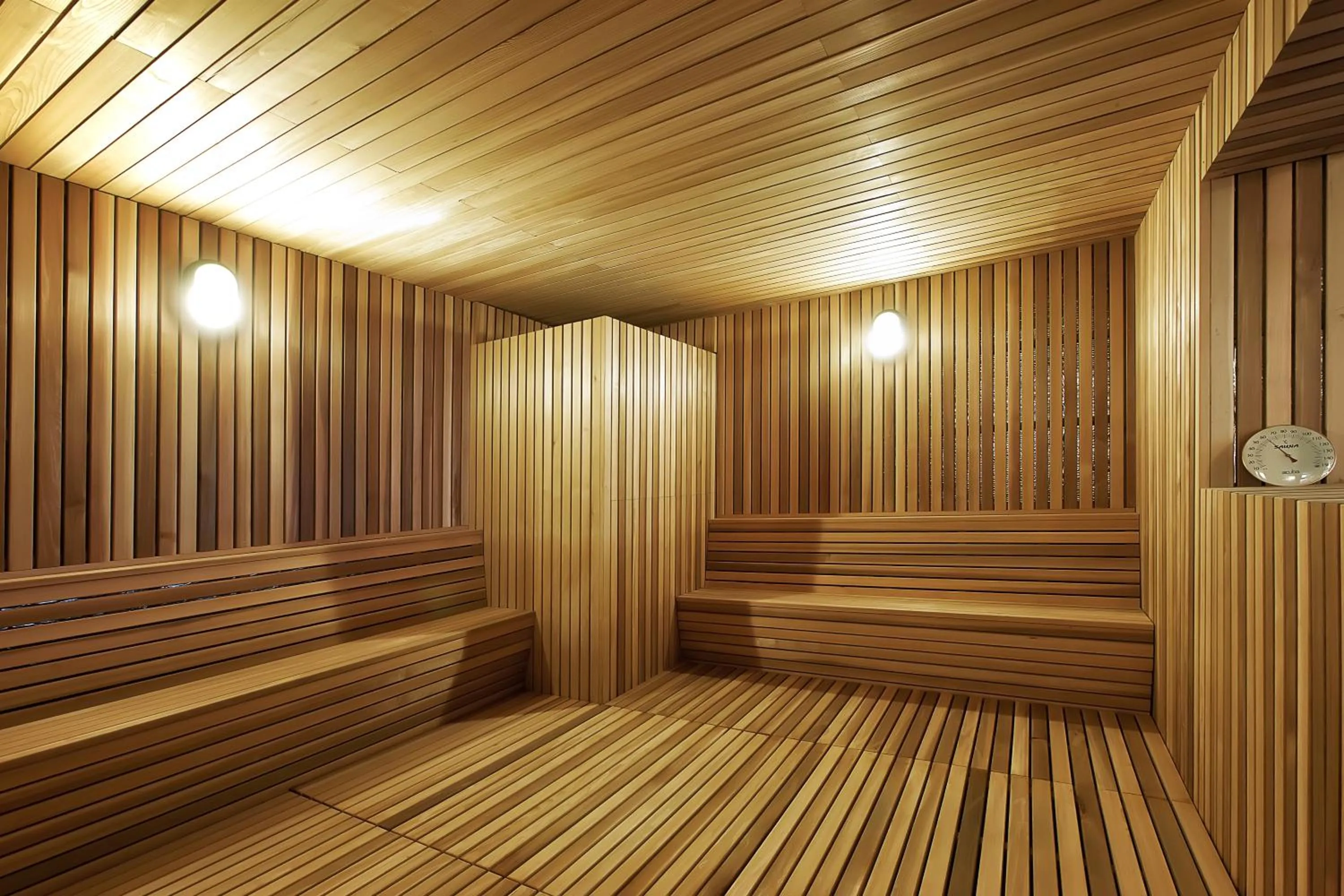 Sauna in Orakai Songdo Park Hotel