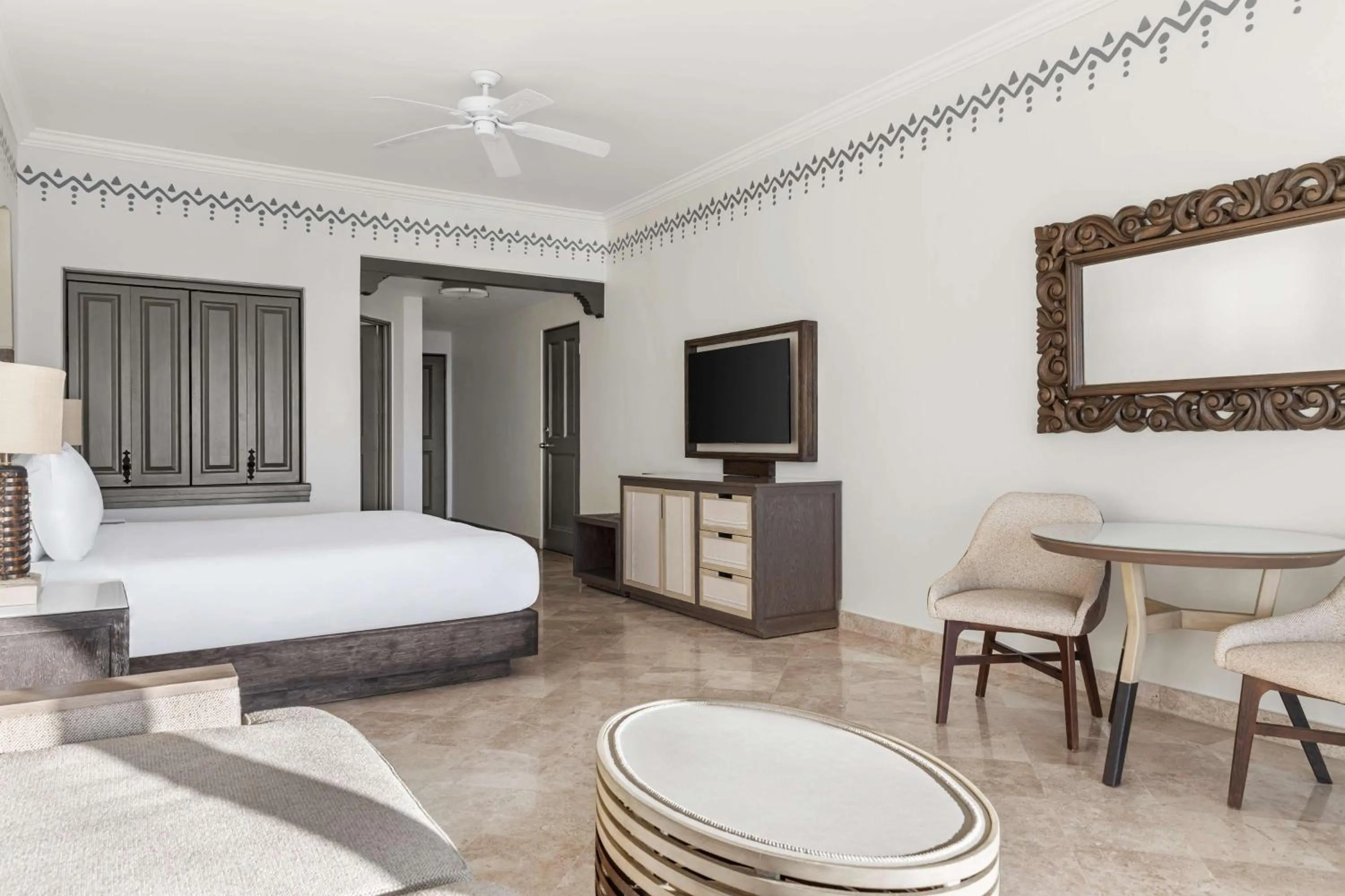 Bed in Hilton Los Cabos