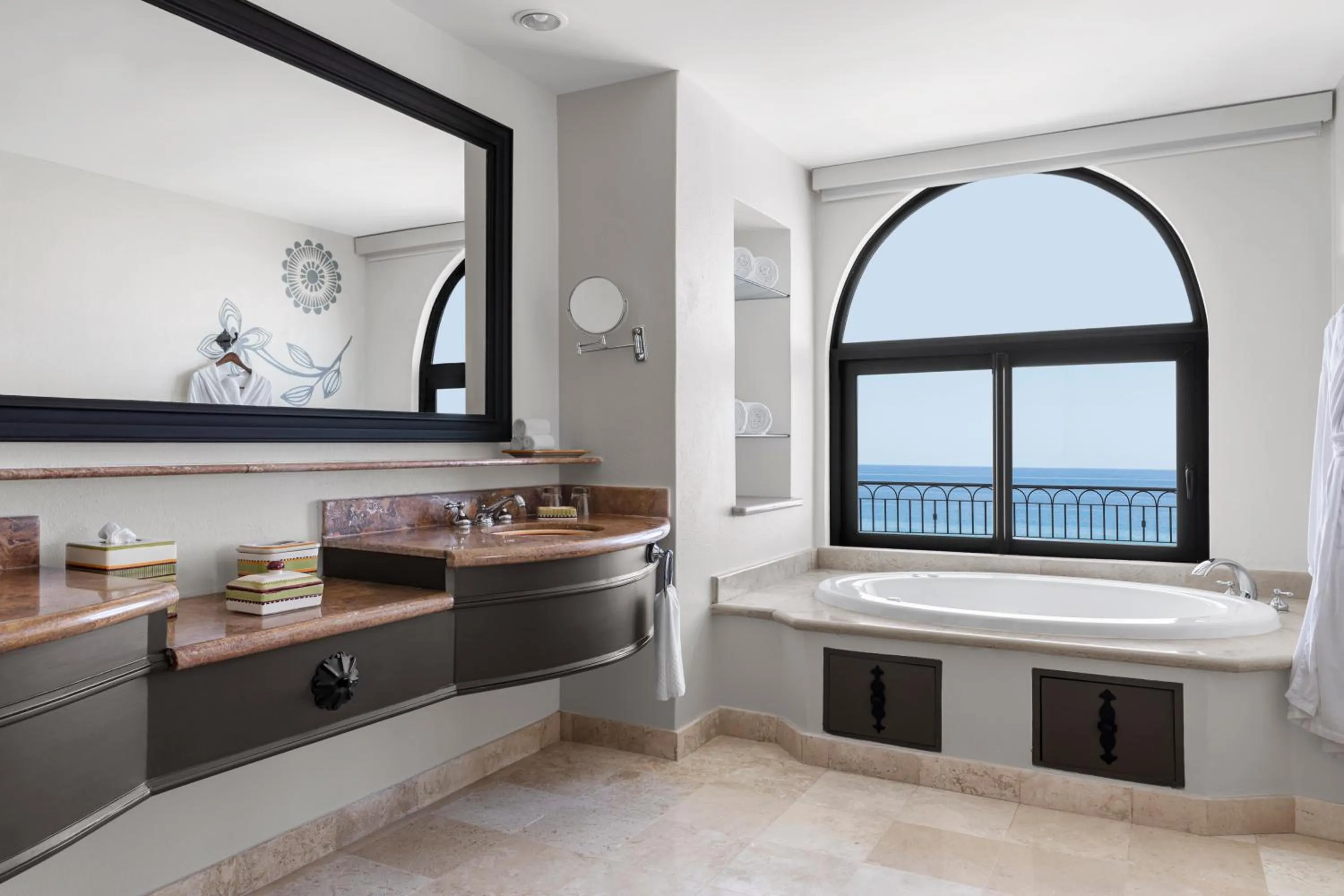 Bathroom in Hilton Los Cabos