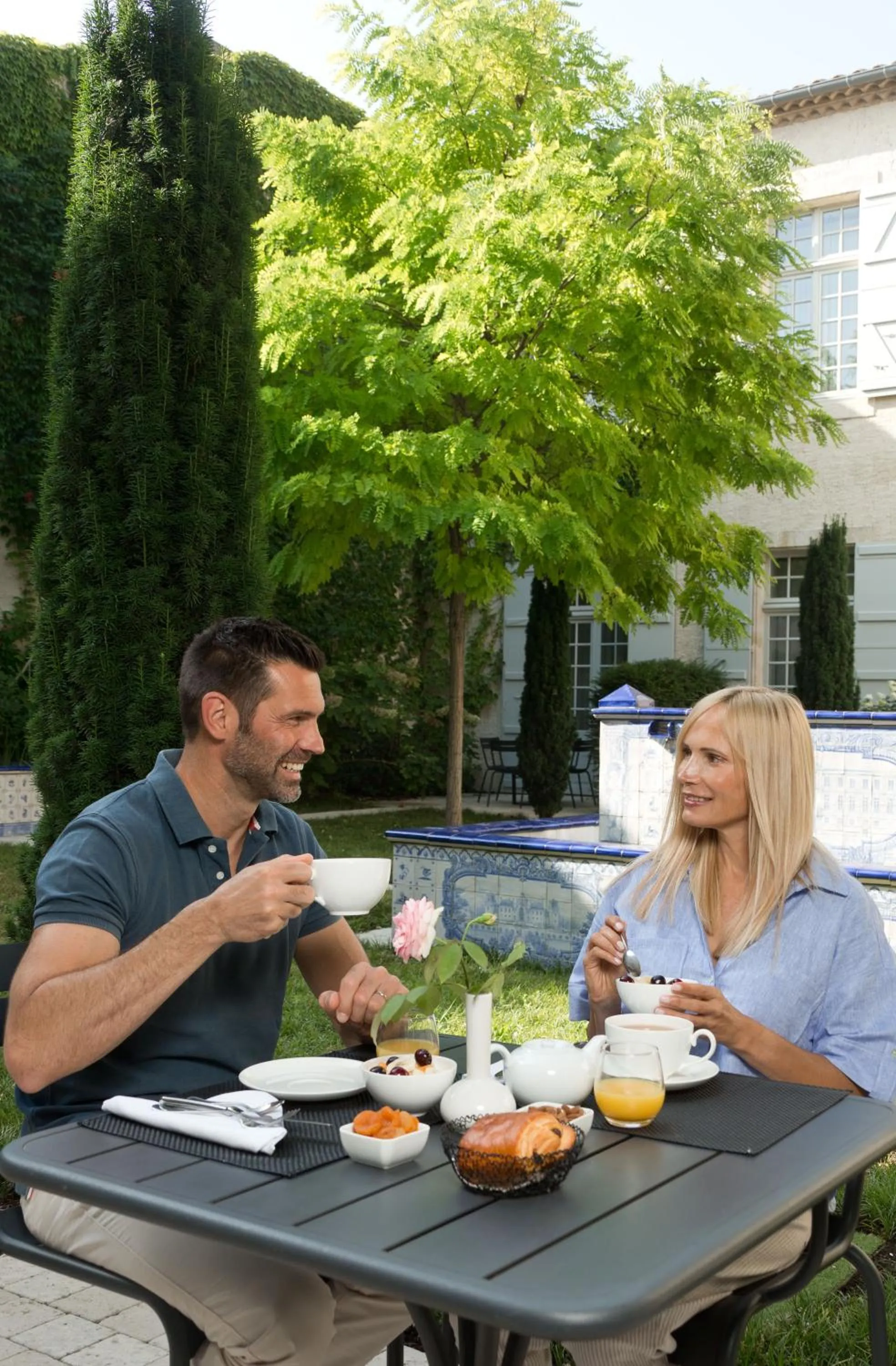 Breakfast in College des Doctrinaires, Hôtel, Résidence et SPA