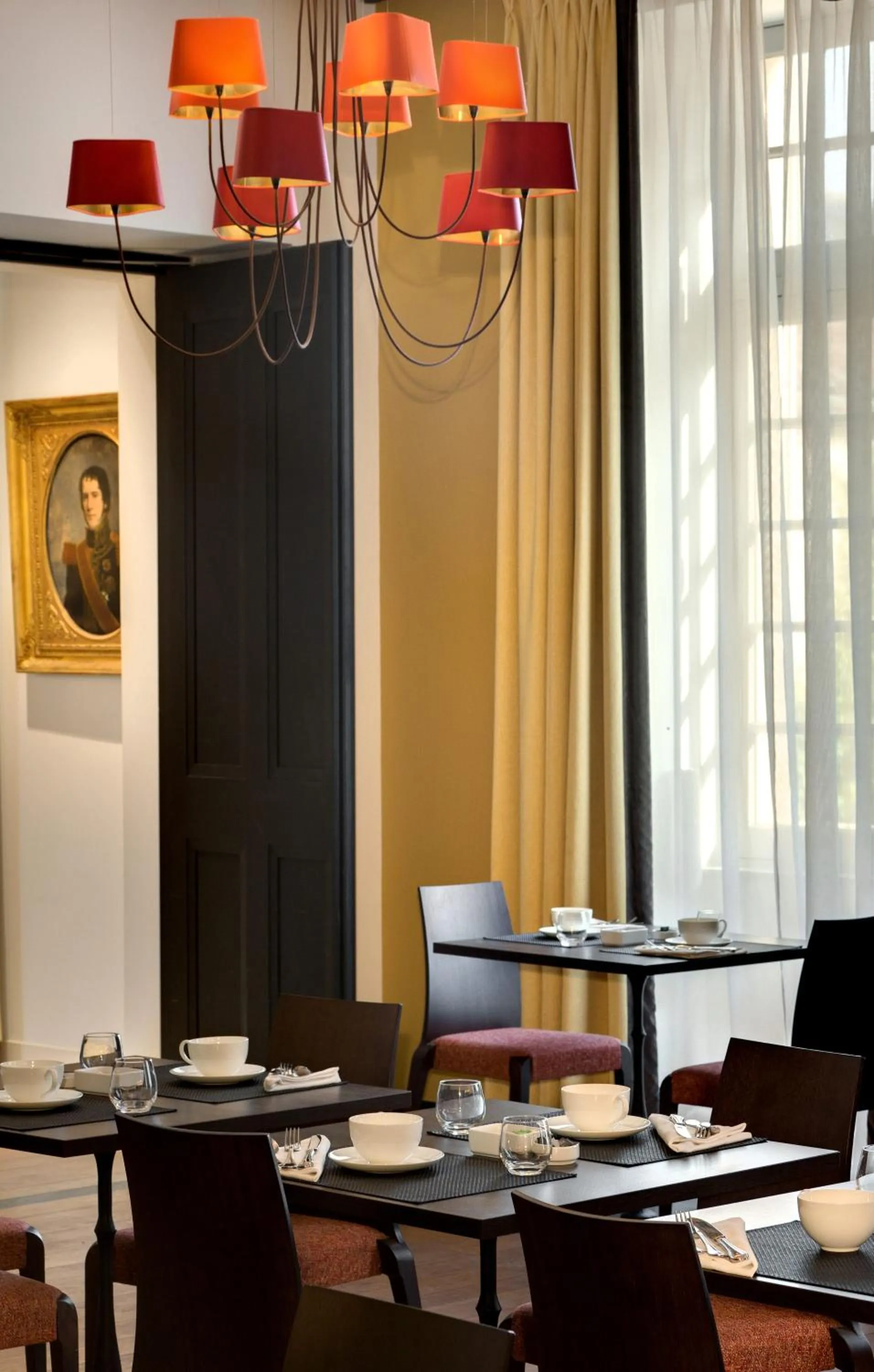 Lounge or bar in College des Doctrinaires, Hôtel, Résidence et SPA