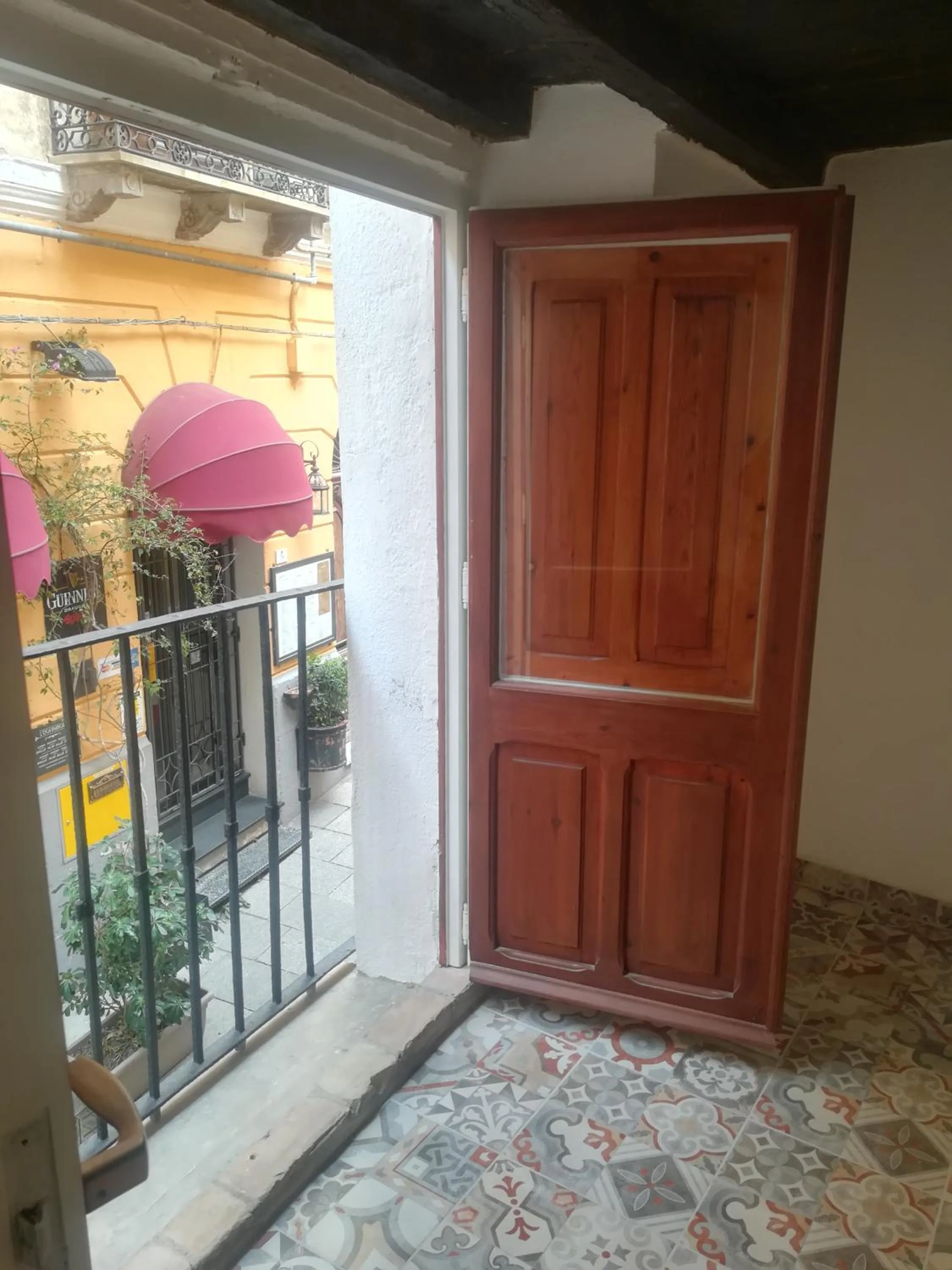 Property building in B.HOUSE