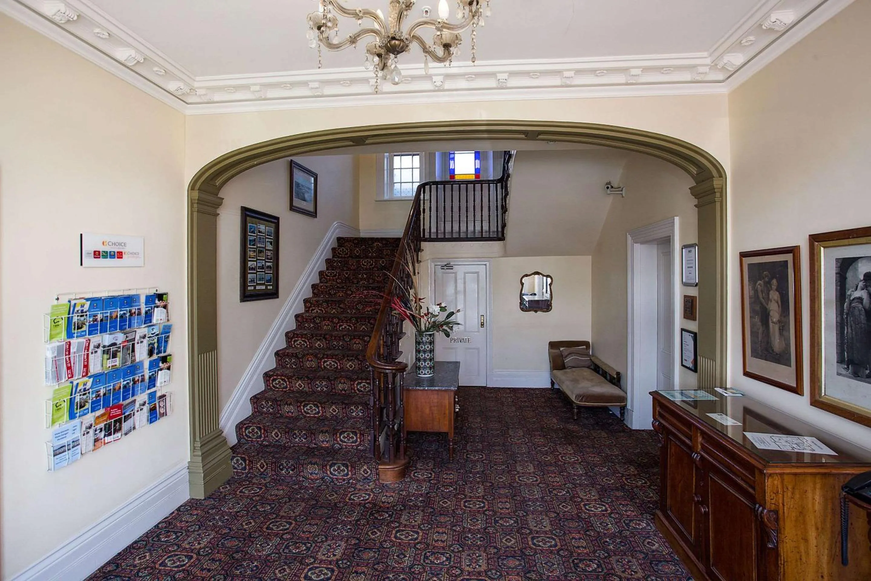 Lobby or reception in Quality Hotel Bentinck