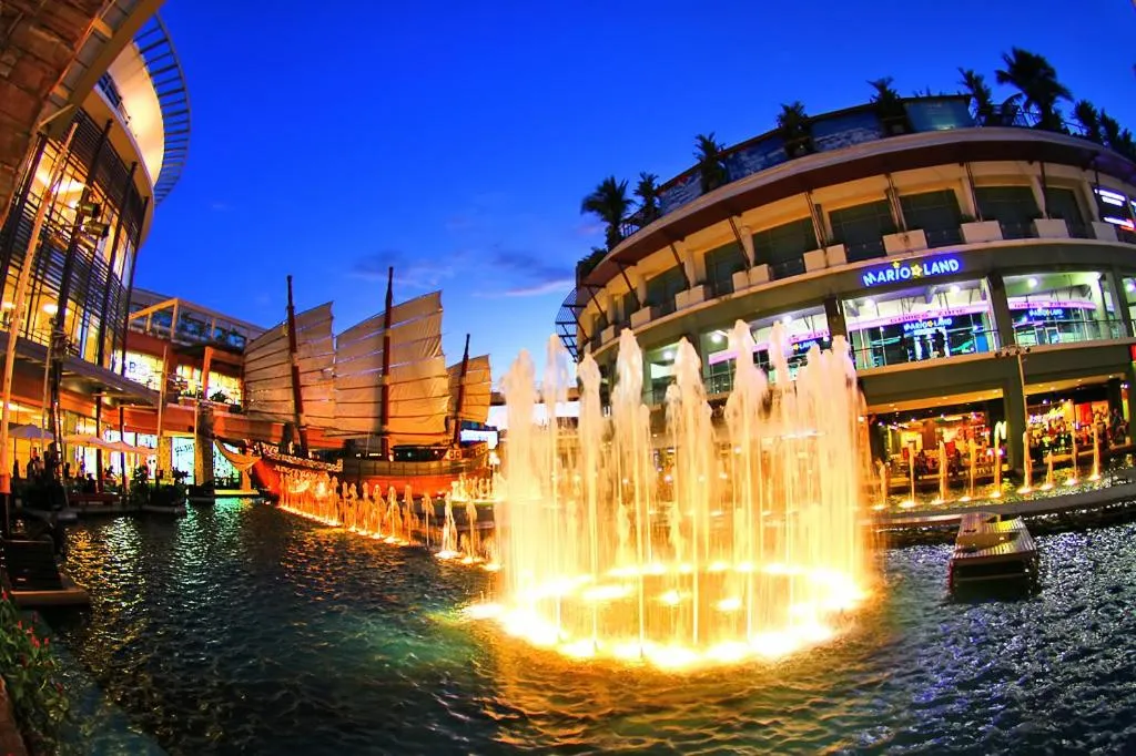 Shopping Area in 88 Hotel